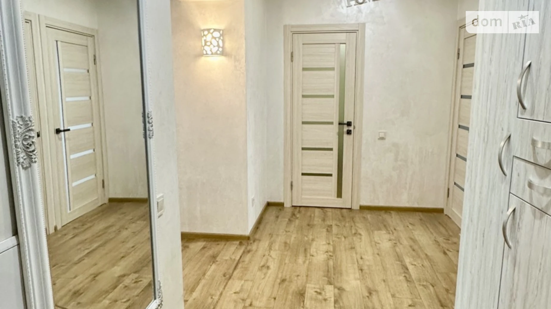 Продается 3-комнатная квартира 81.9 кв. м в Ровно, ул. Черновола Вячеслава, 91П - фото 5
