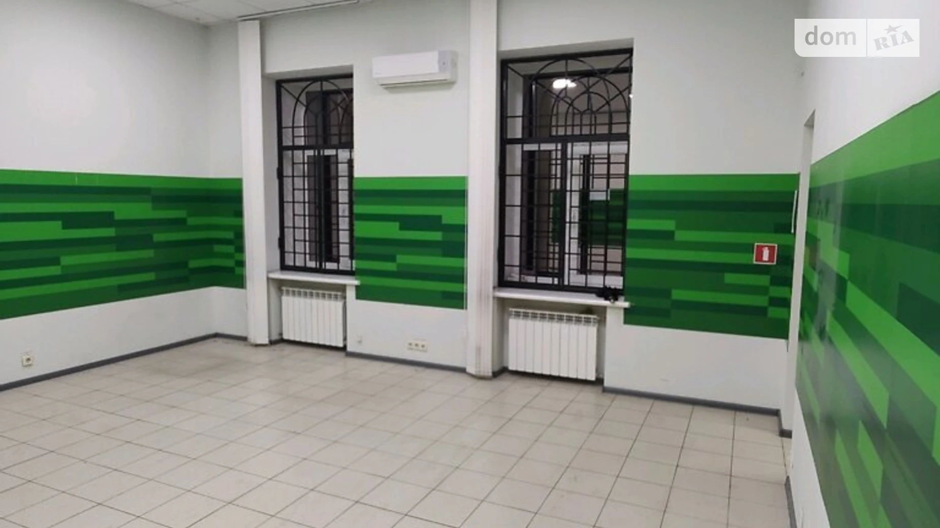 Сдается в аренду офис 95.5 кв. м в бизнес-центре, цена: 55000 грн - фото 2