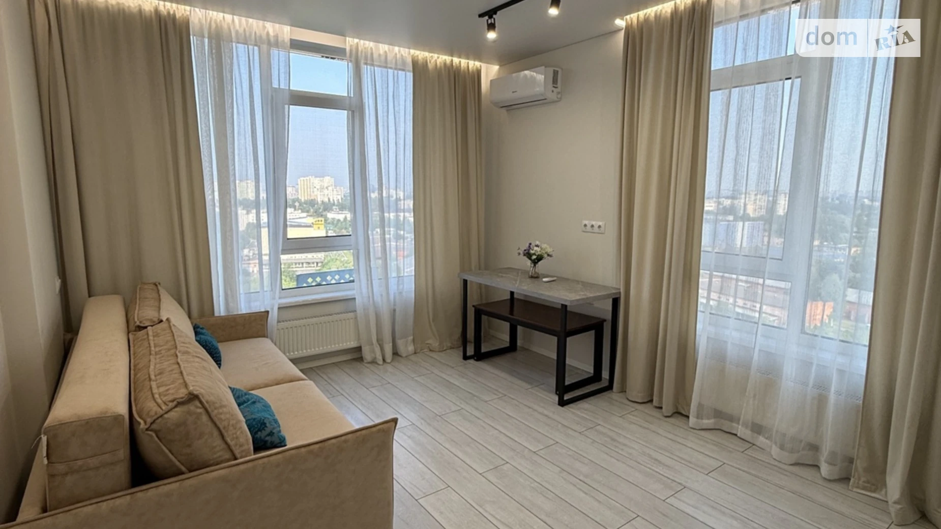 Продается 2-комнатная квартира 56 кв. м в Киеве, просп. Любомира Гузара, 15А - фото 4