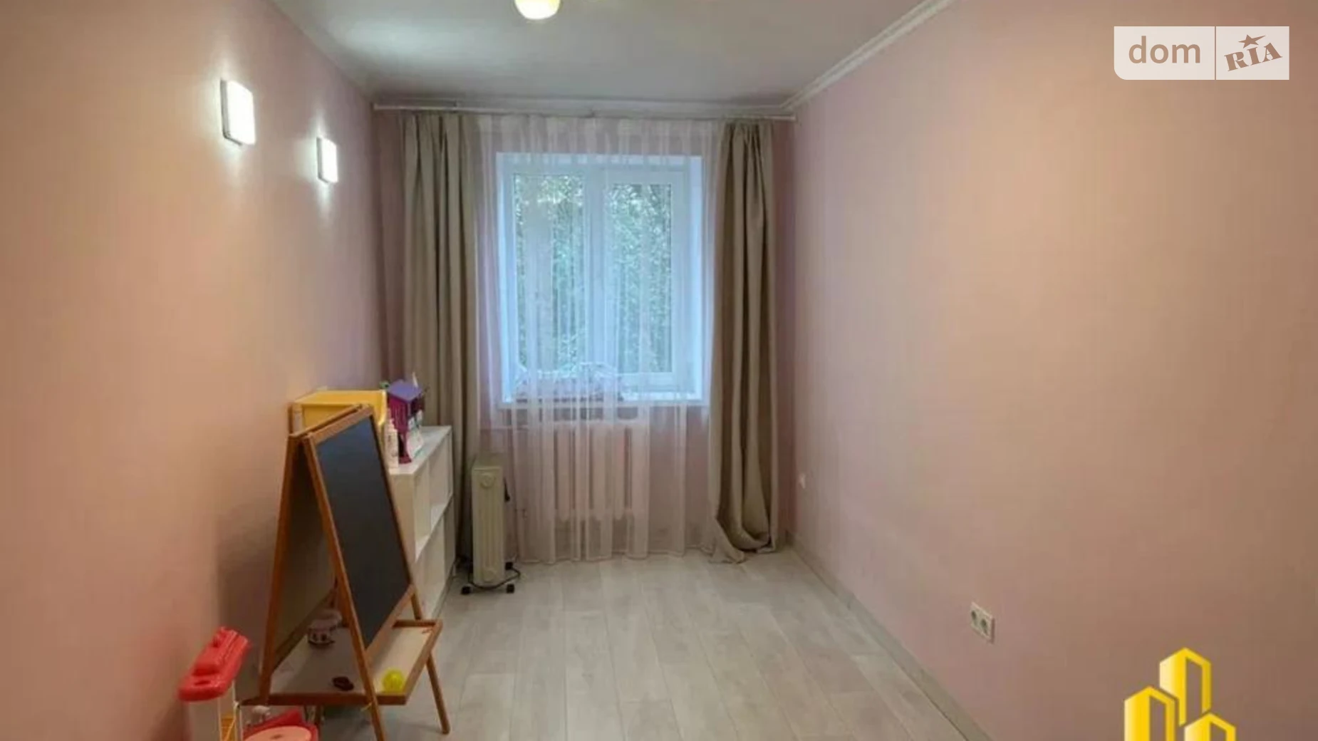 Продается 3-комнатная квартира 55 кв. м в Львове, ул. Академика Евгения Лазаренко, 7 - фото 2
