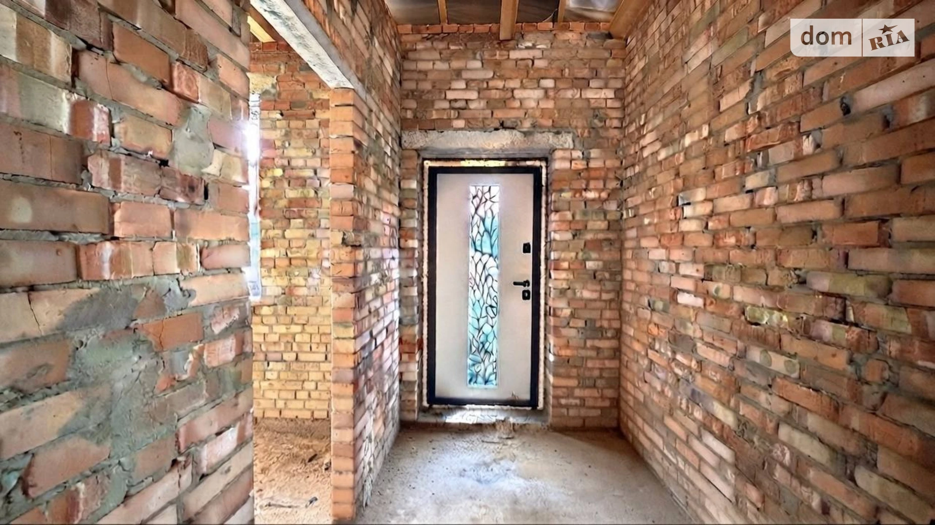 Продается одноэтажный дом 67 кв. м с бассейном, цена: 65000 $ - фото 2