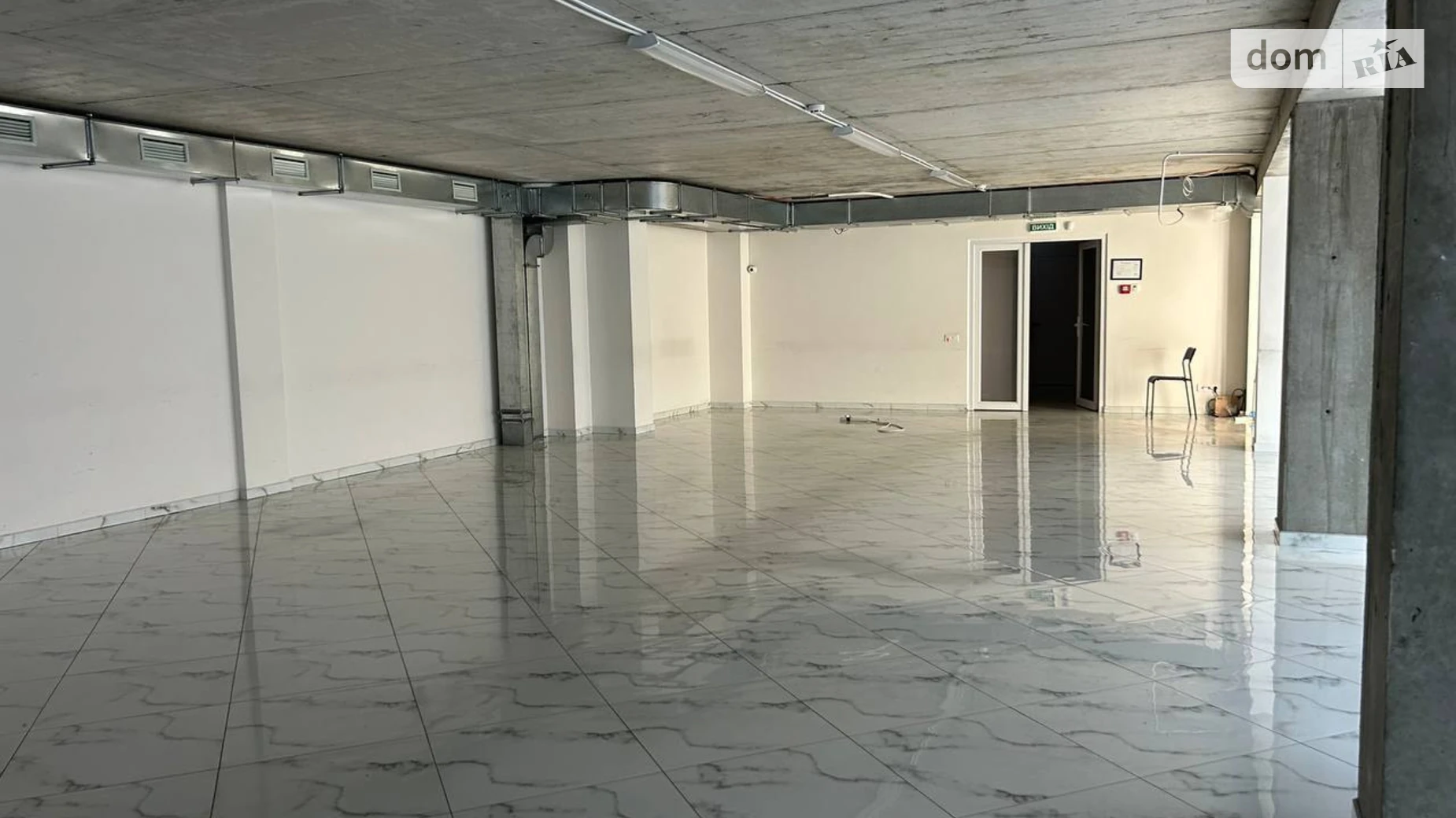 Сдается в аренду офис 200 кв. м в бизнес-центре, цена: 2400 $ - фото 3