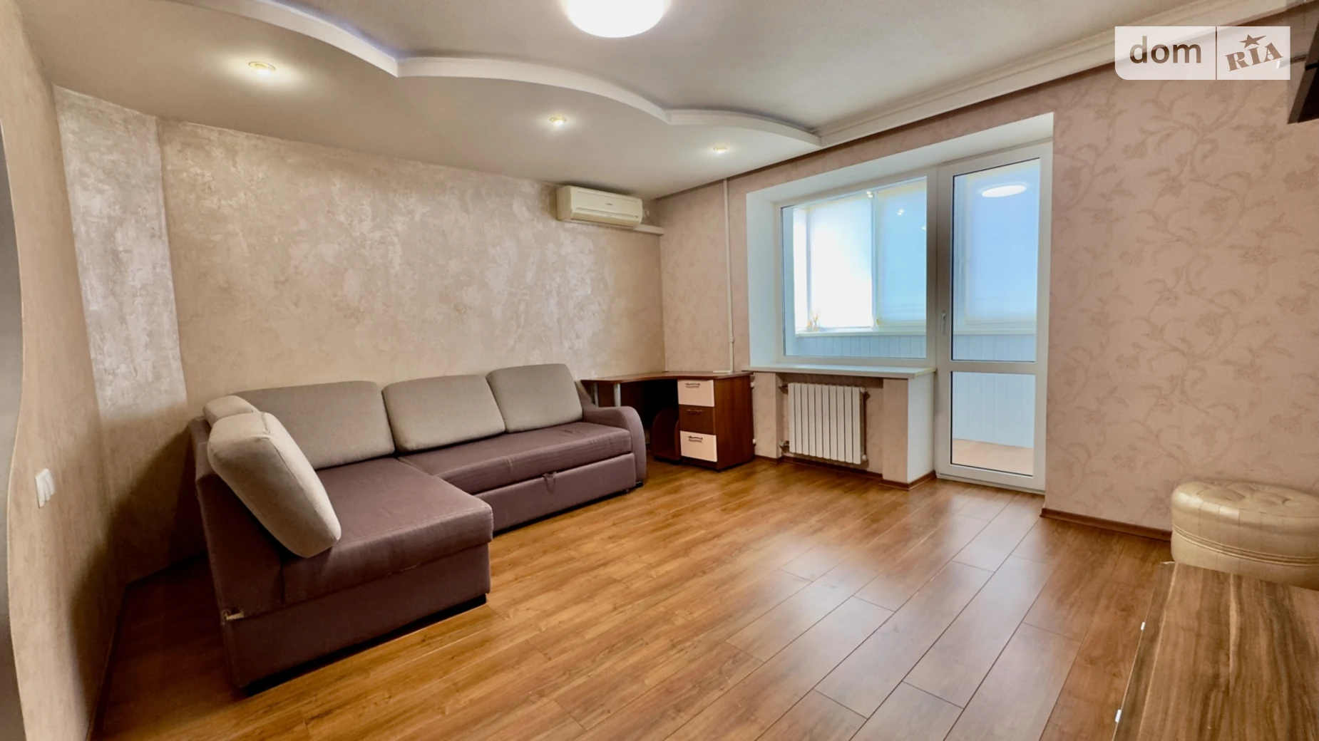 Продается 1-комнатная квартира 39 кв. м в Днепре, ул. Прогрессивная, 8 - фото 2