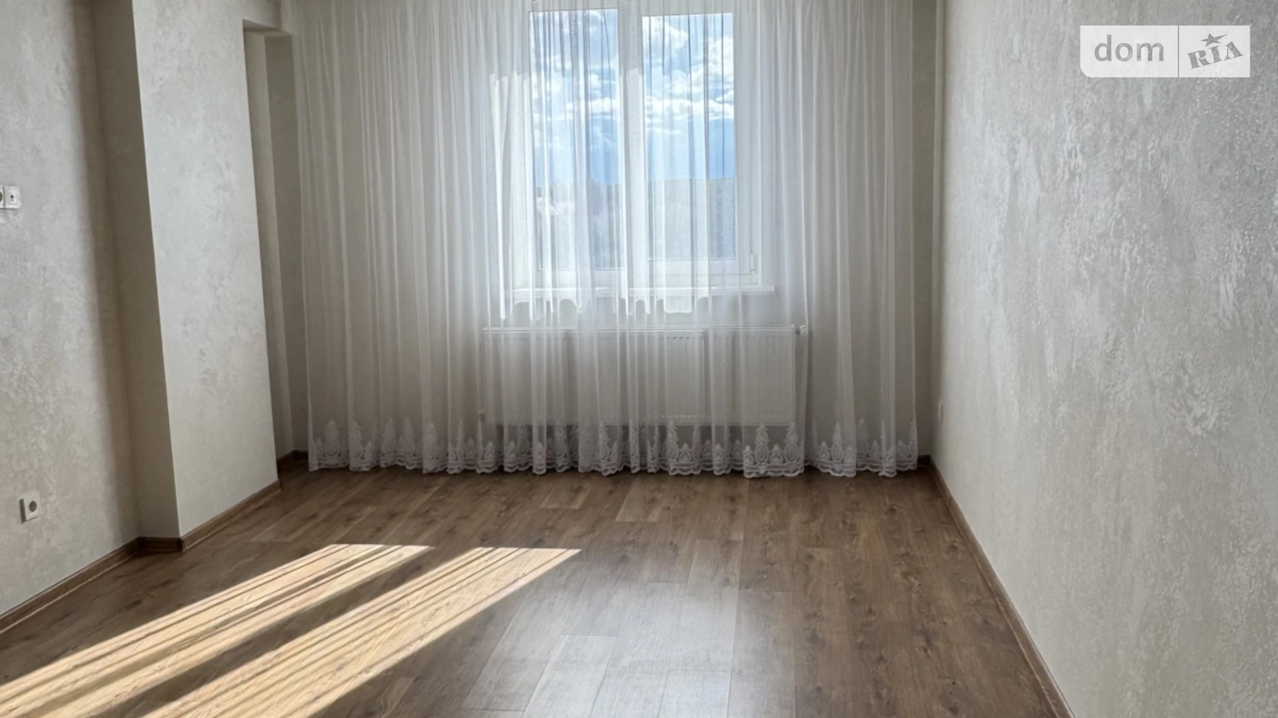 3-комнатная квартира 98 кв. м в Тернополе, ул. Троллейбусная, 9Б - фото 4