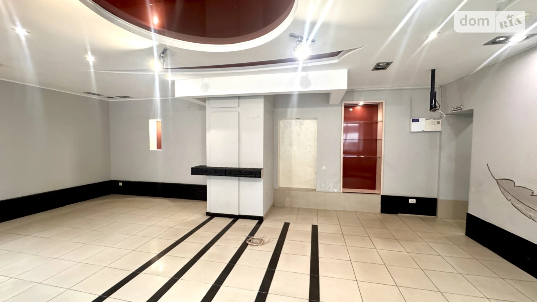 Продается объект сферы услуг 58.5 кв. м в 5-этажном здании, цена: 82000 $ - фото 2