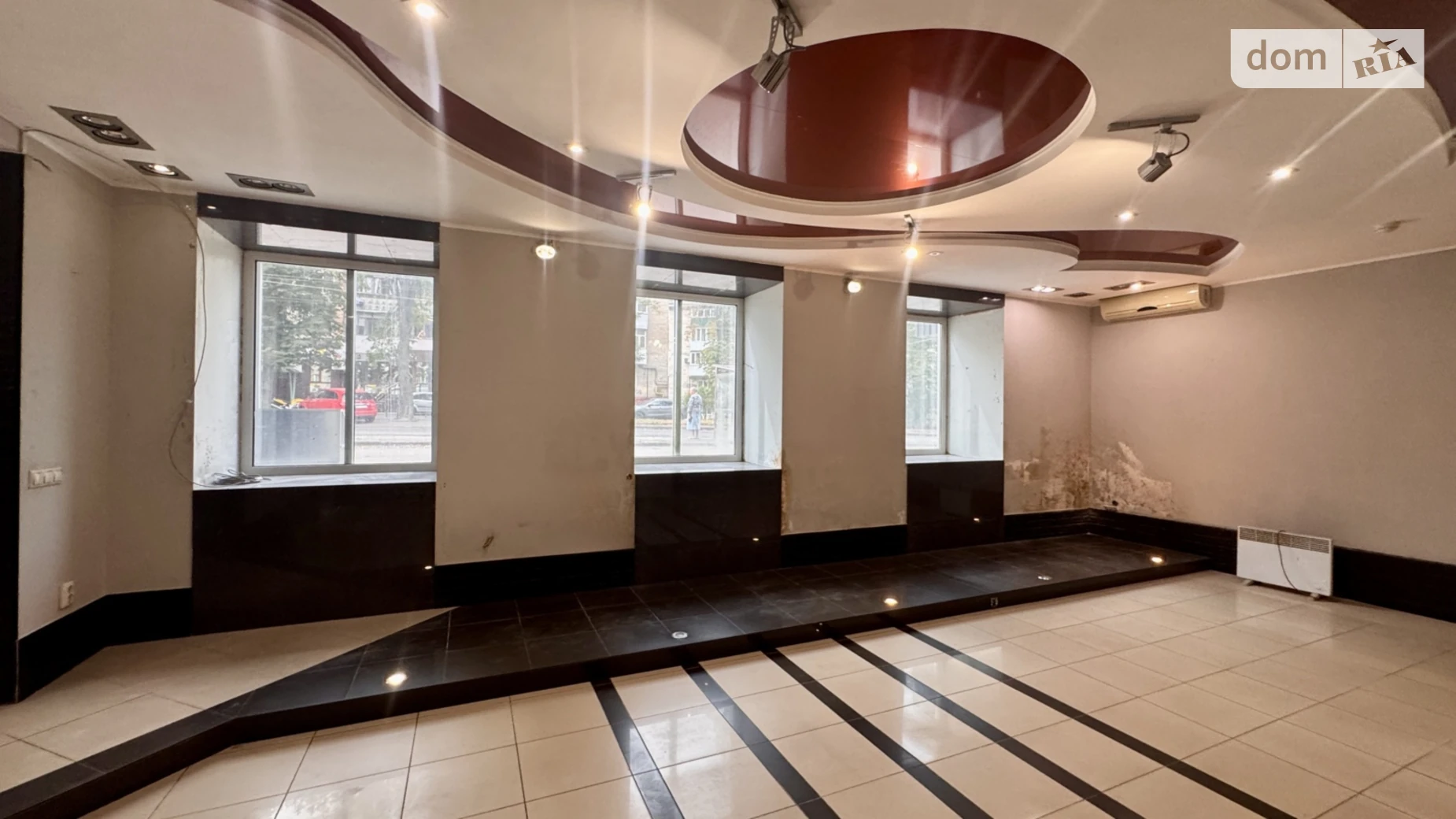 Продается объект сферы услуг 58.5 кв. м в 5-этажном здании, цена: 82000 $ - фото 3