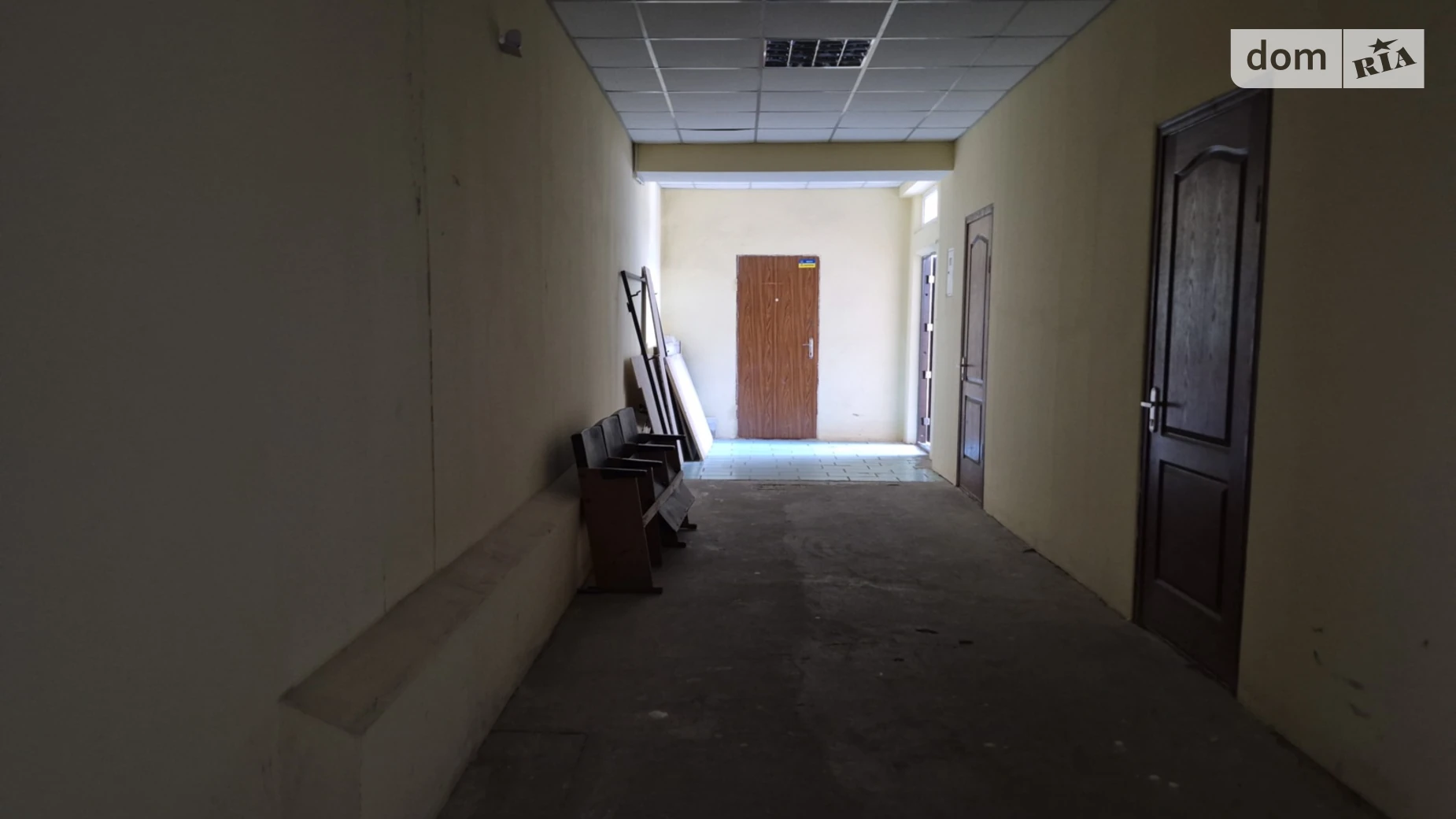Продается офис 34.6 кв. м в бизнес-центре, цена: 44900 $ - фото 2