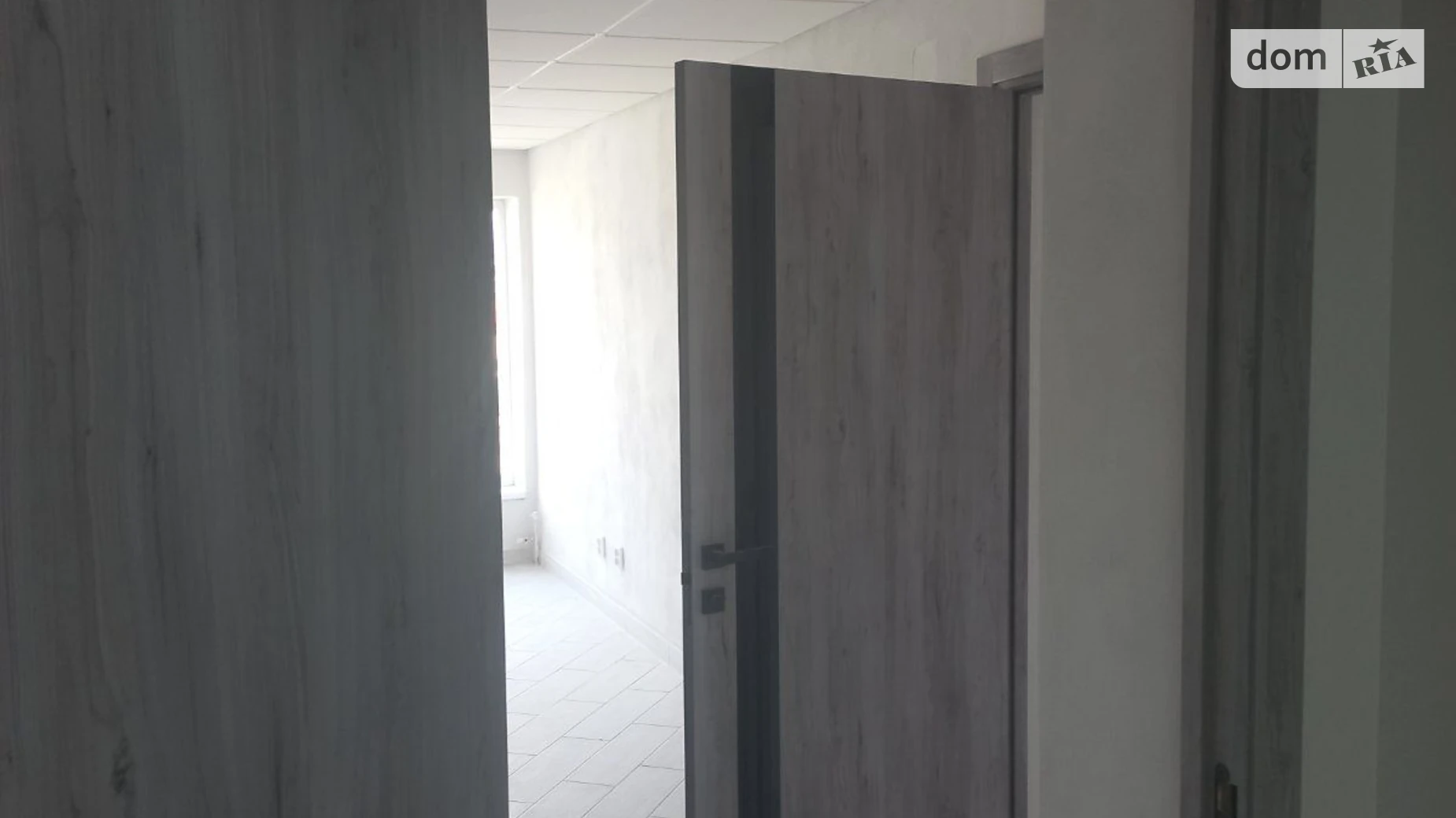 Здається в оренду офіс 31.2 кв. м в бізнес-центрі, цена: 4288 грн - фото 3