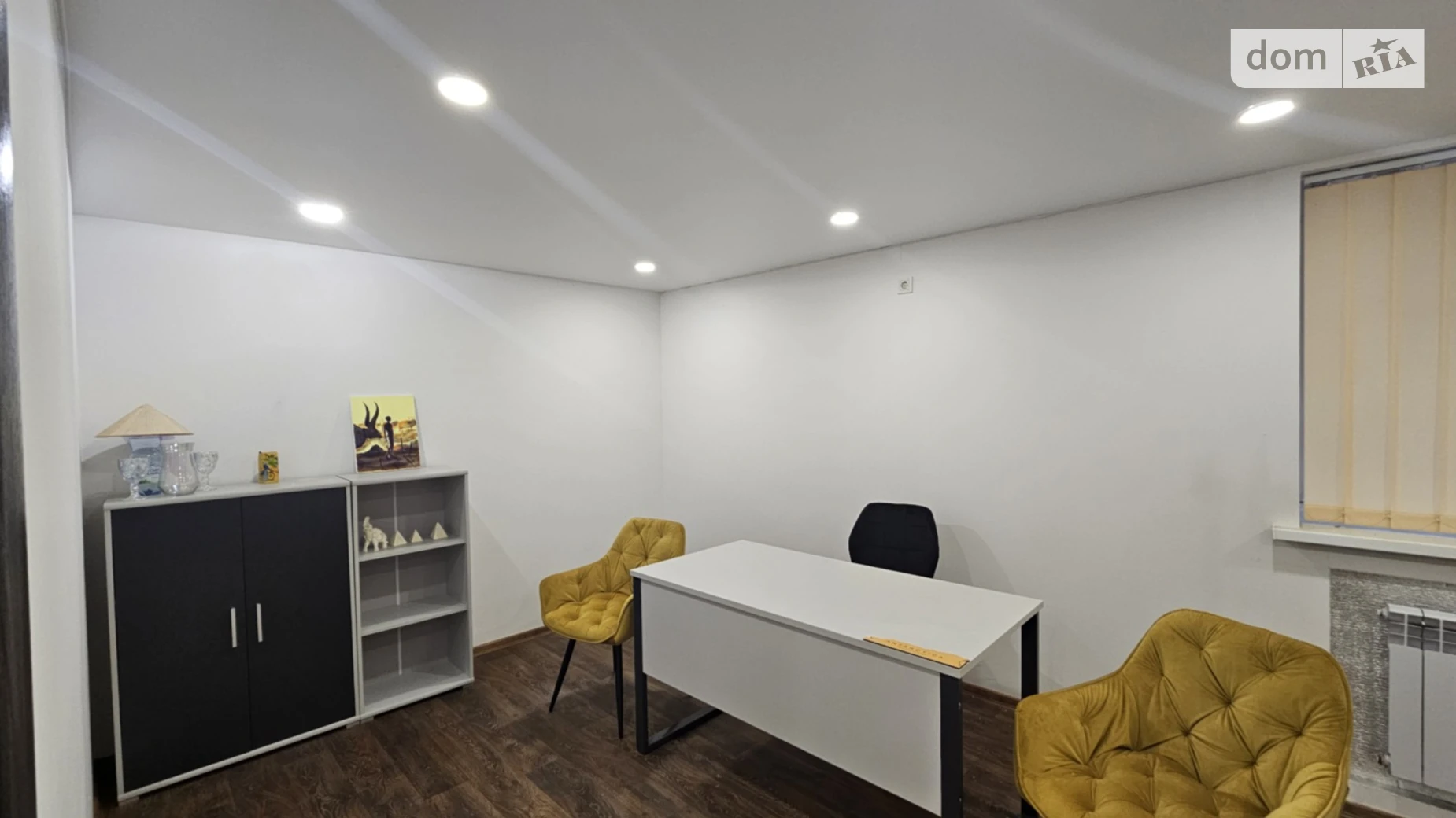 Сдается в аренду офис 85 кв. м в бизнес-центре, цена: 800 $ - фото 5