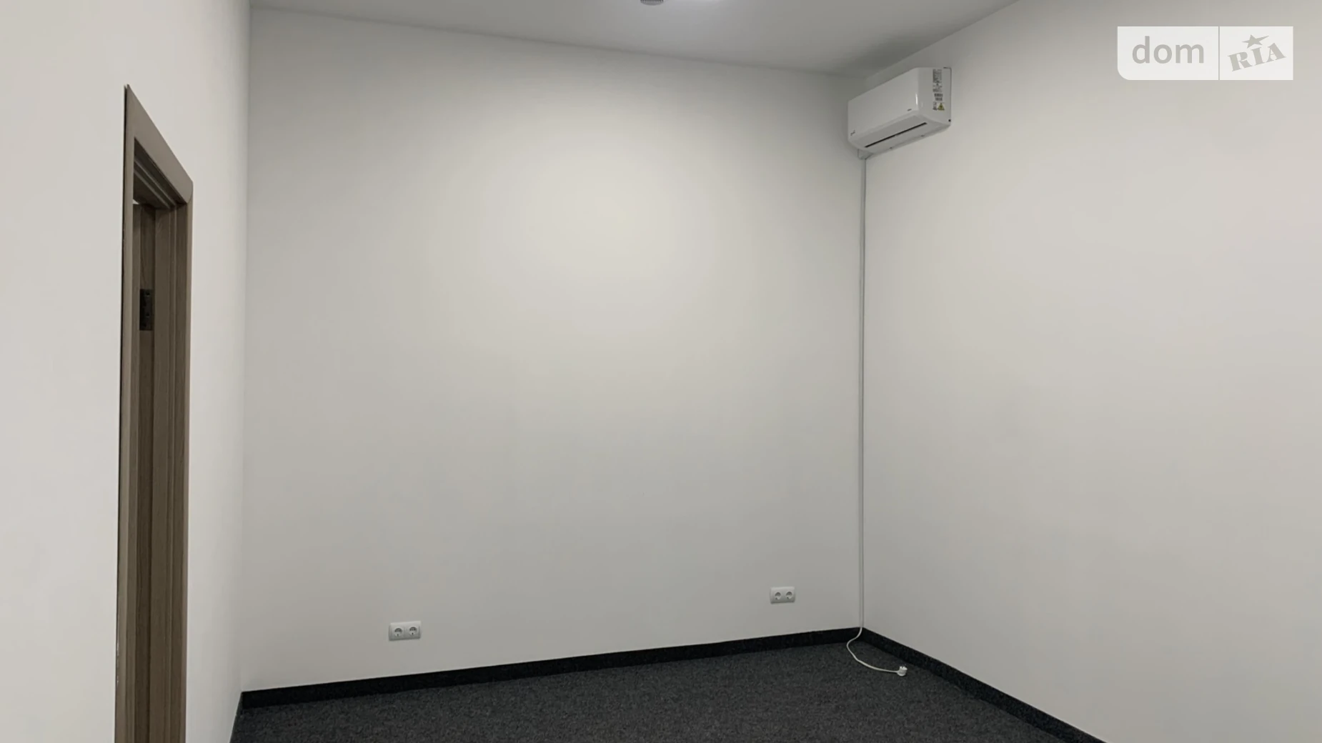 Сдается в аренду офис 440 кв. м в бизнес-центре, цена: 4400 $ - фото 2