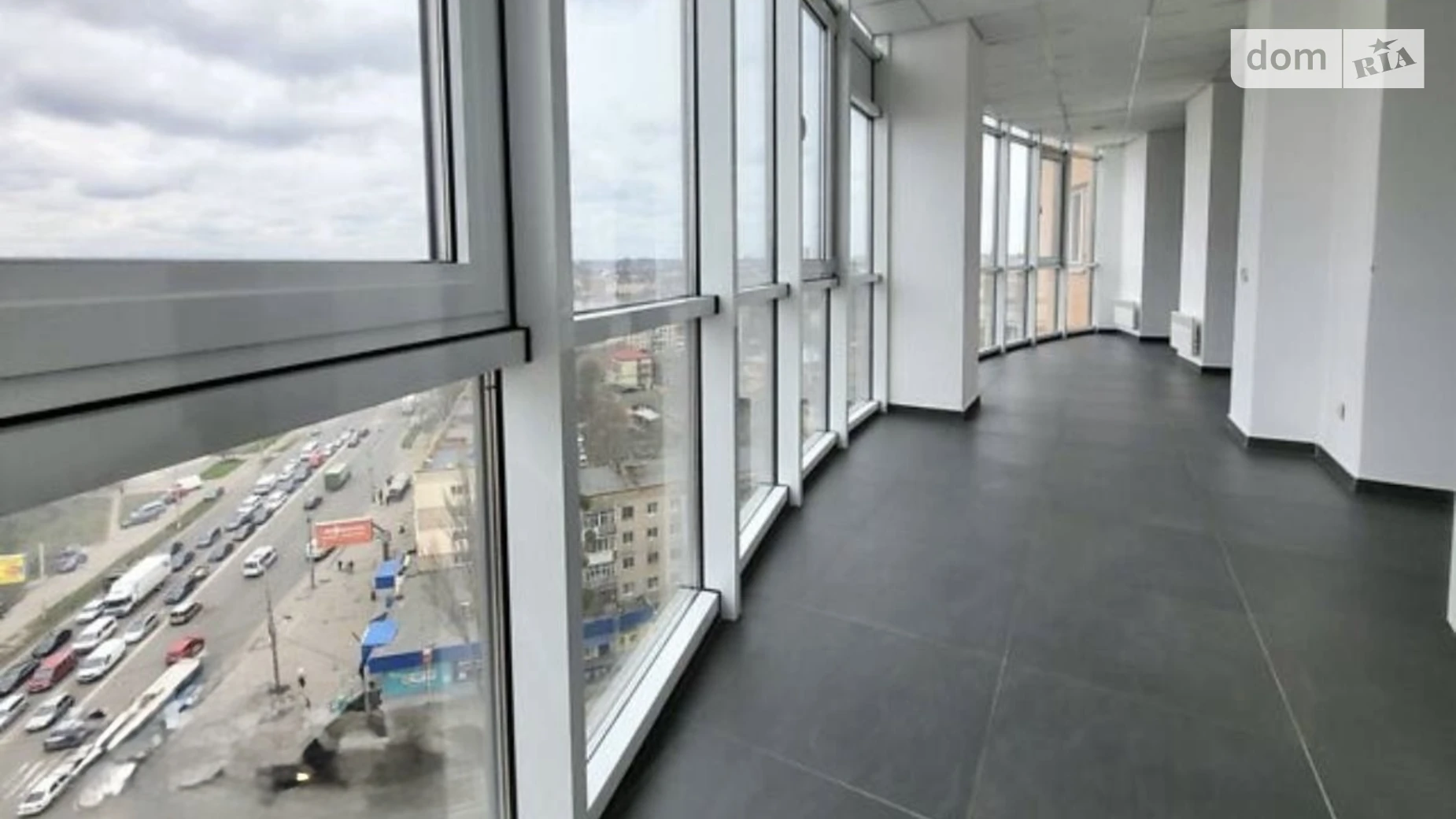 Продается офис 210 кв. м в бизнес-центре, цена: 210000 $ - фото 2