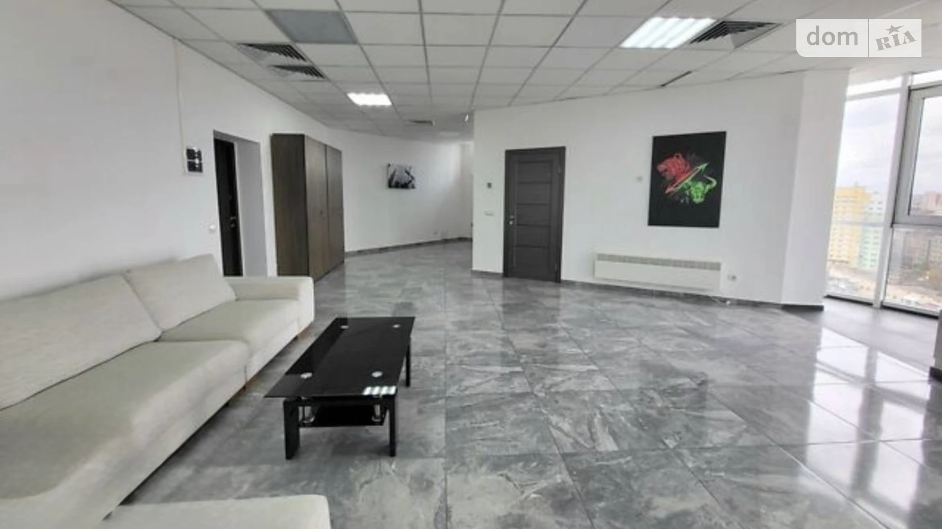 Продается офис 210 кв. м в бизнес-центре, цена: 210000 $ - фото 3
