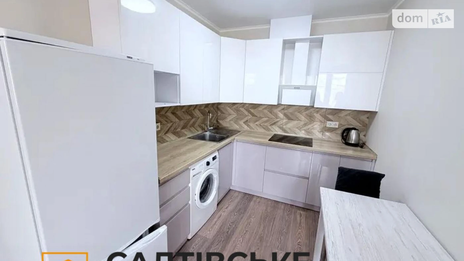 Продается 1-комнатная квартира 36 кв. м в Харькове, ул. Козакевича, 27 - фото 2