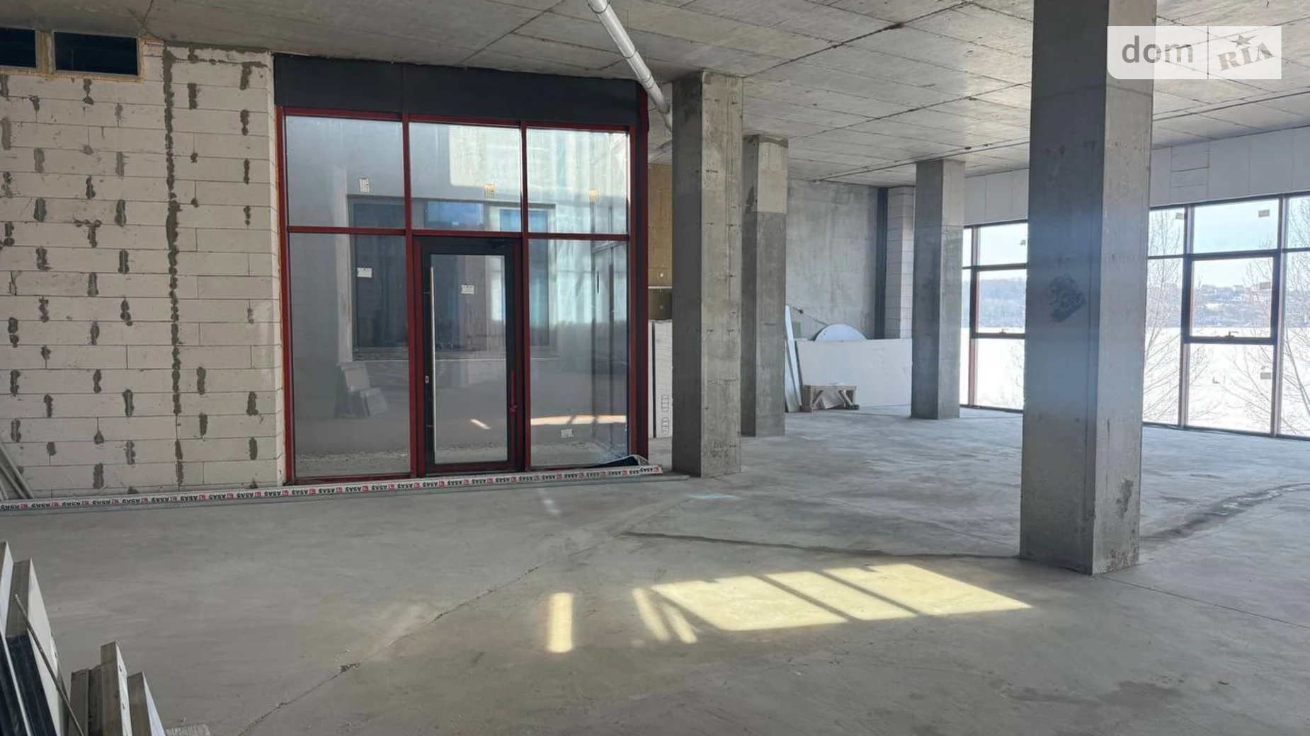 Продается офис 420 кв. м в бизнес-центре, цена: 924000 $ - фото 4