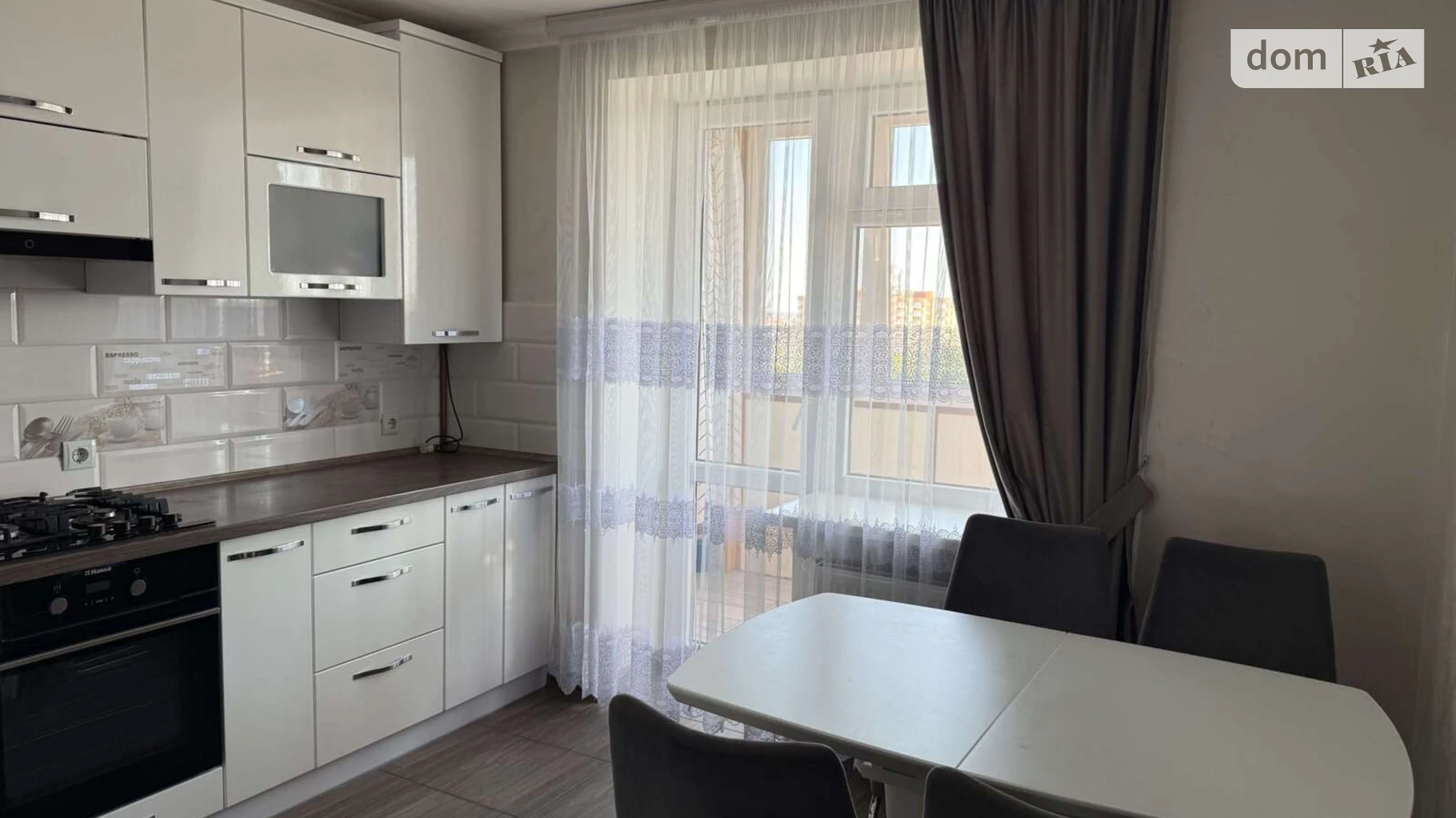 1-комнатная квартира 50 кв. м в Тернополе, ул. Троллейбусная, 5Д - фото 2