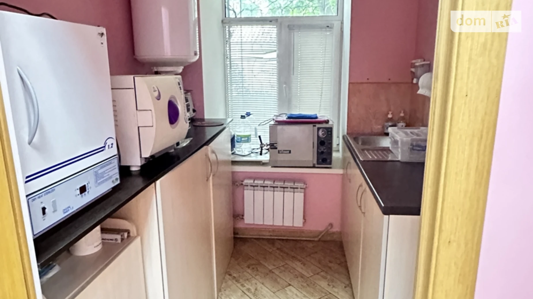 Продается офис 70.9 кв. м в бизнес-центре, цена: 120000 $ - фото 5