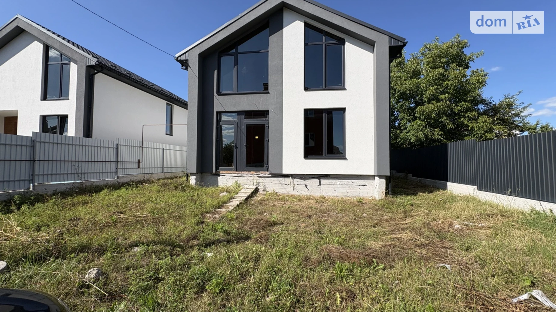 Продается дом на 2 этажа 120 кв. м с мансардой, цена: 140000 $ - фото 2