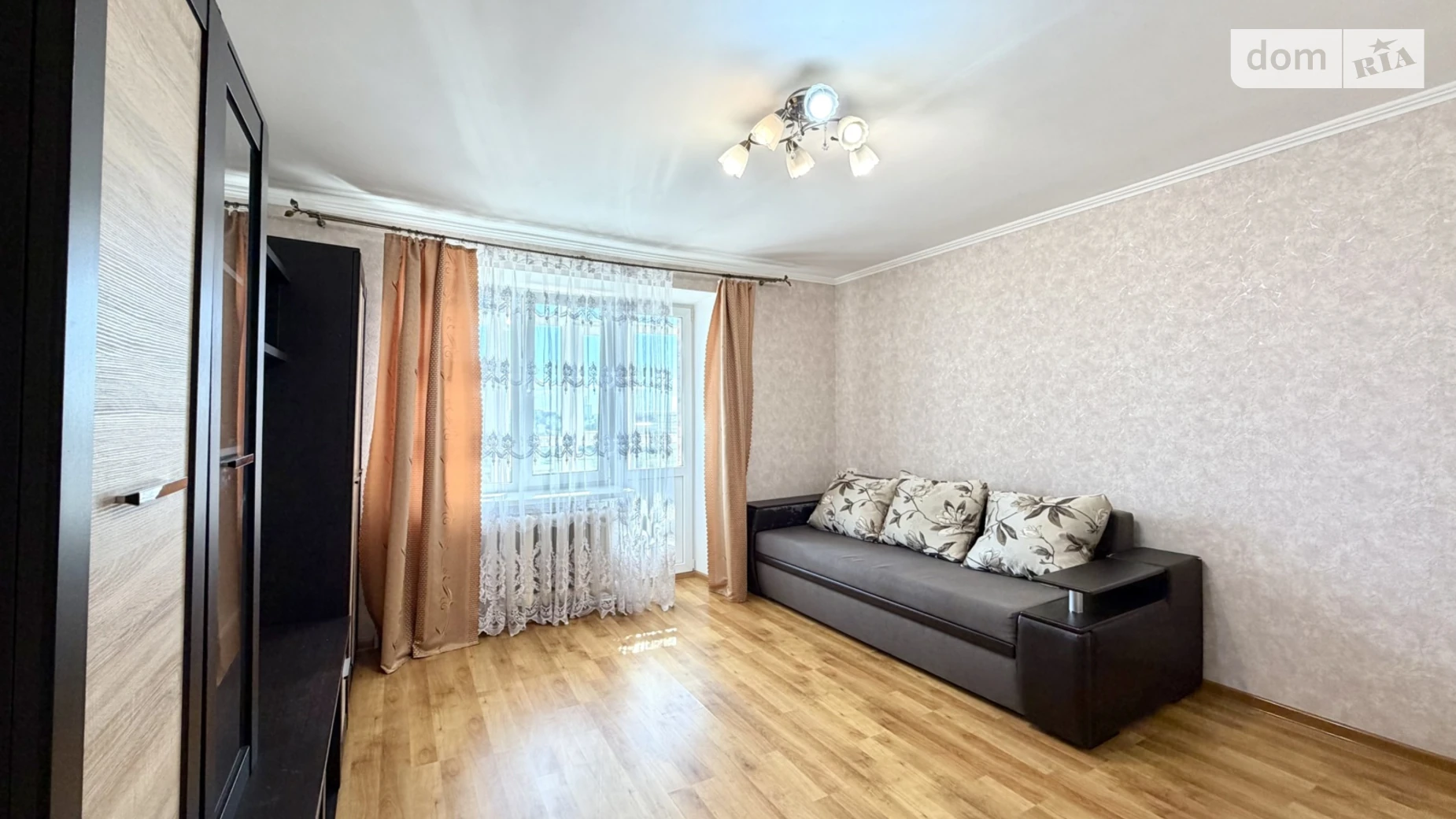 Продается 1-комнатная квартира 38.5 кв. м в Виннице, ул. Брацлавская, 1 - фото 2