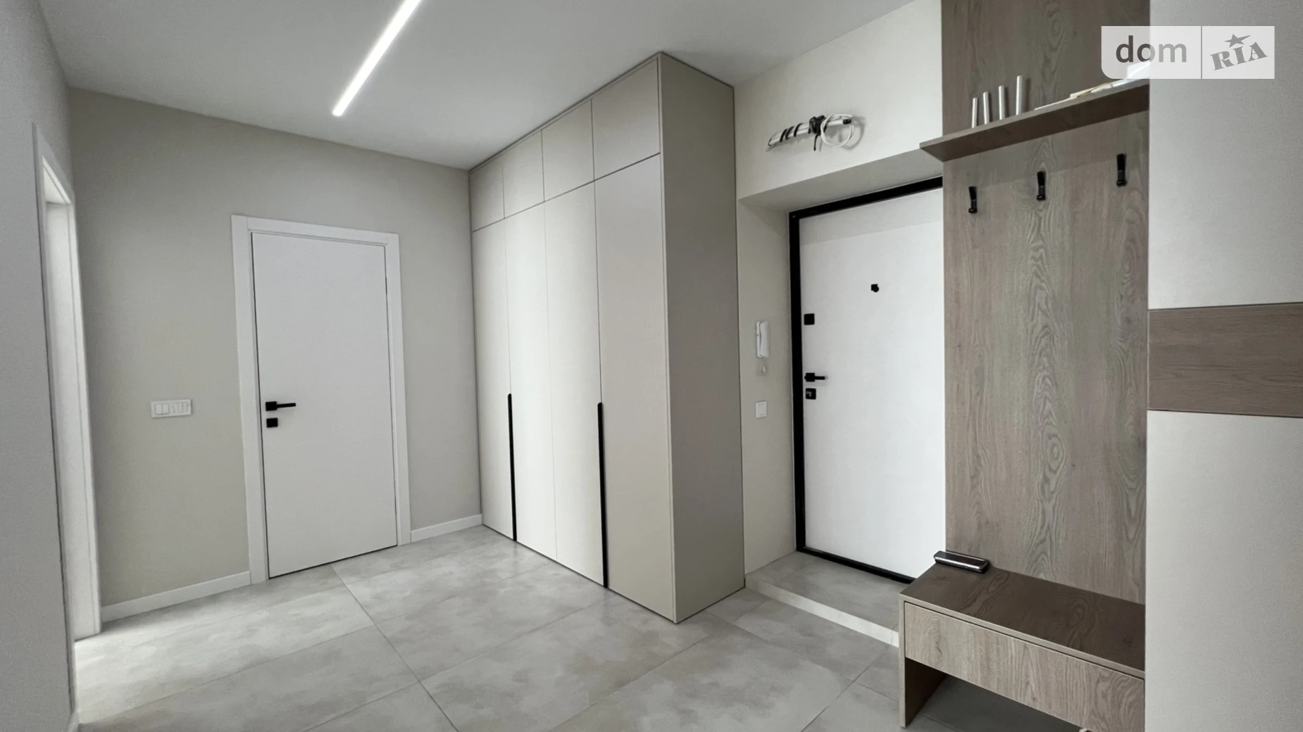 Продается 2-комнатная квартира 67.8 кв. м в Ивано-Франковске, ул. Мира, 100А - фото 5