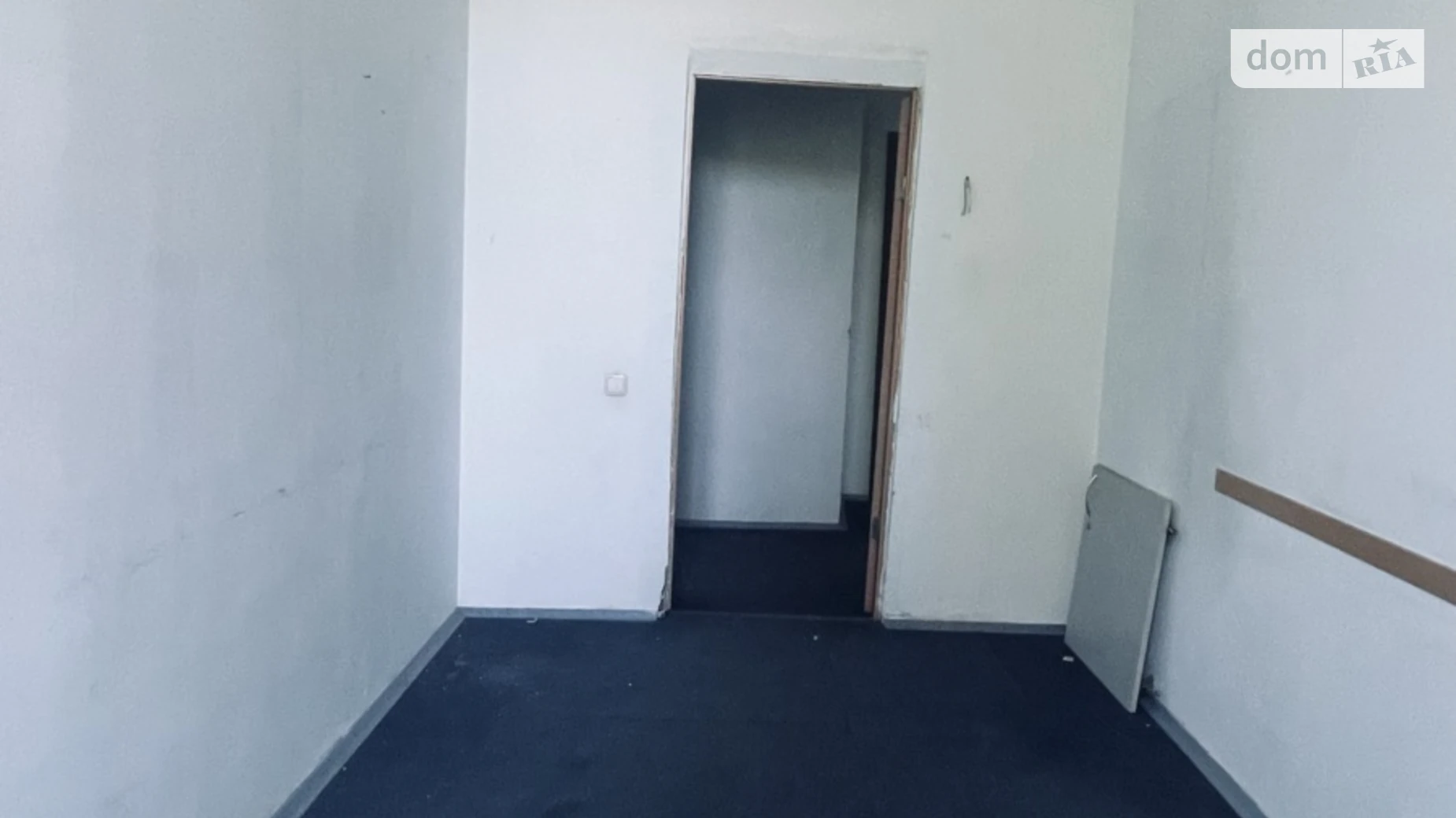 Сдается в аренду офис 8 кв. м в бизнес-центре, цена: 2000 грн - фото 2