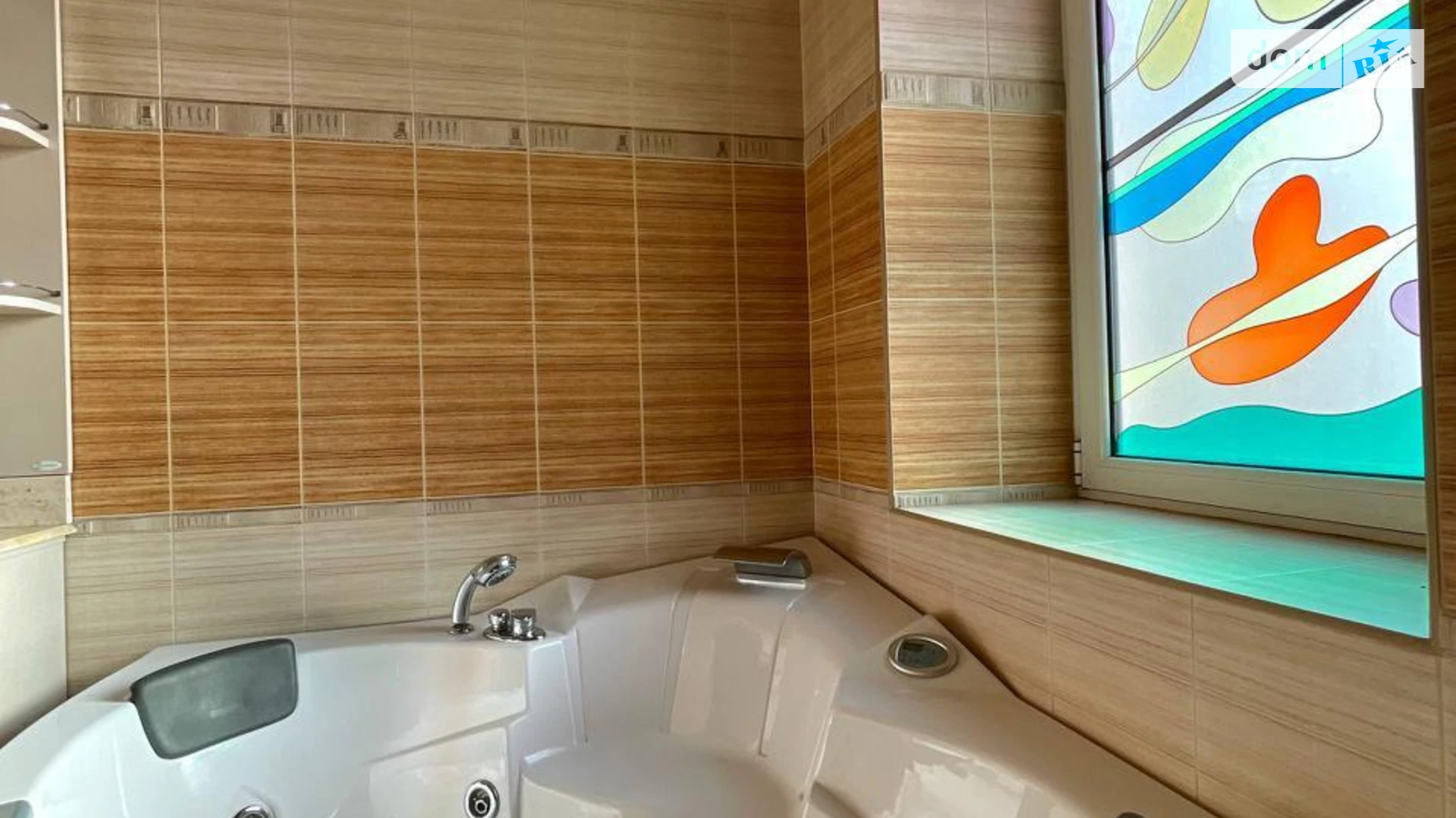 Продается дом на 3 этажа 373.9 кв. м с беседкой, цена: 350000 $ - фото 5