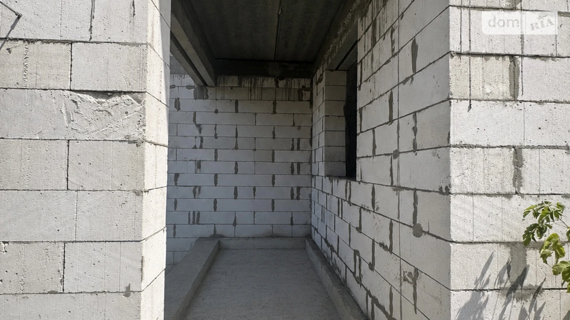 Продается дом на 2 этажа 242 кв. м с балконом, цена: 98000 $ - фото 3