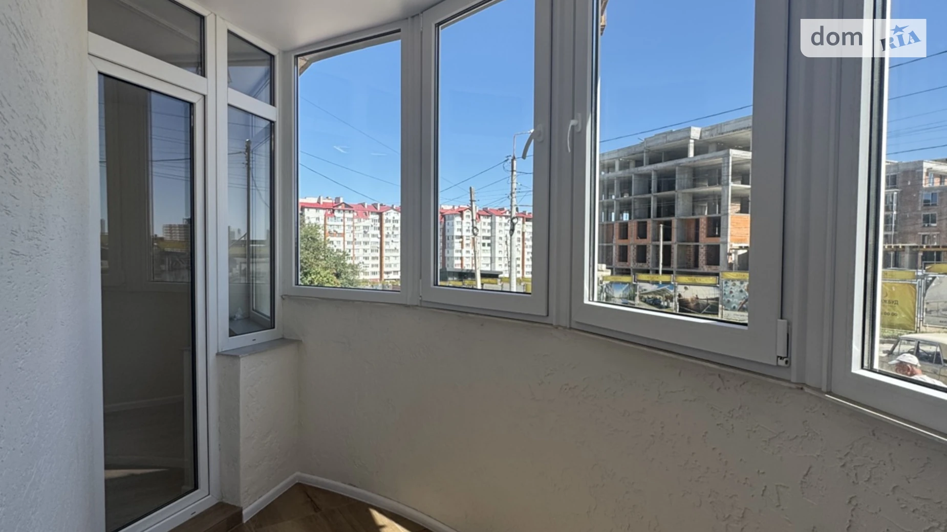2-комнатная квартира 75 кв. м в Тернополе, ул. Сахарова Андрея Академика - фото 3
