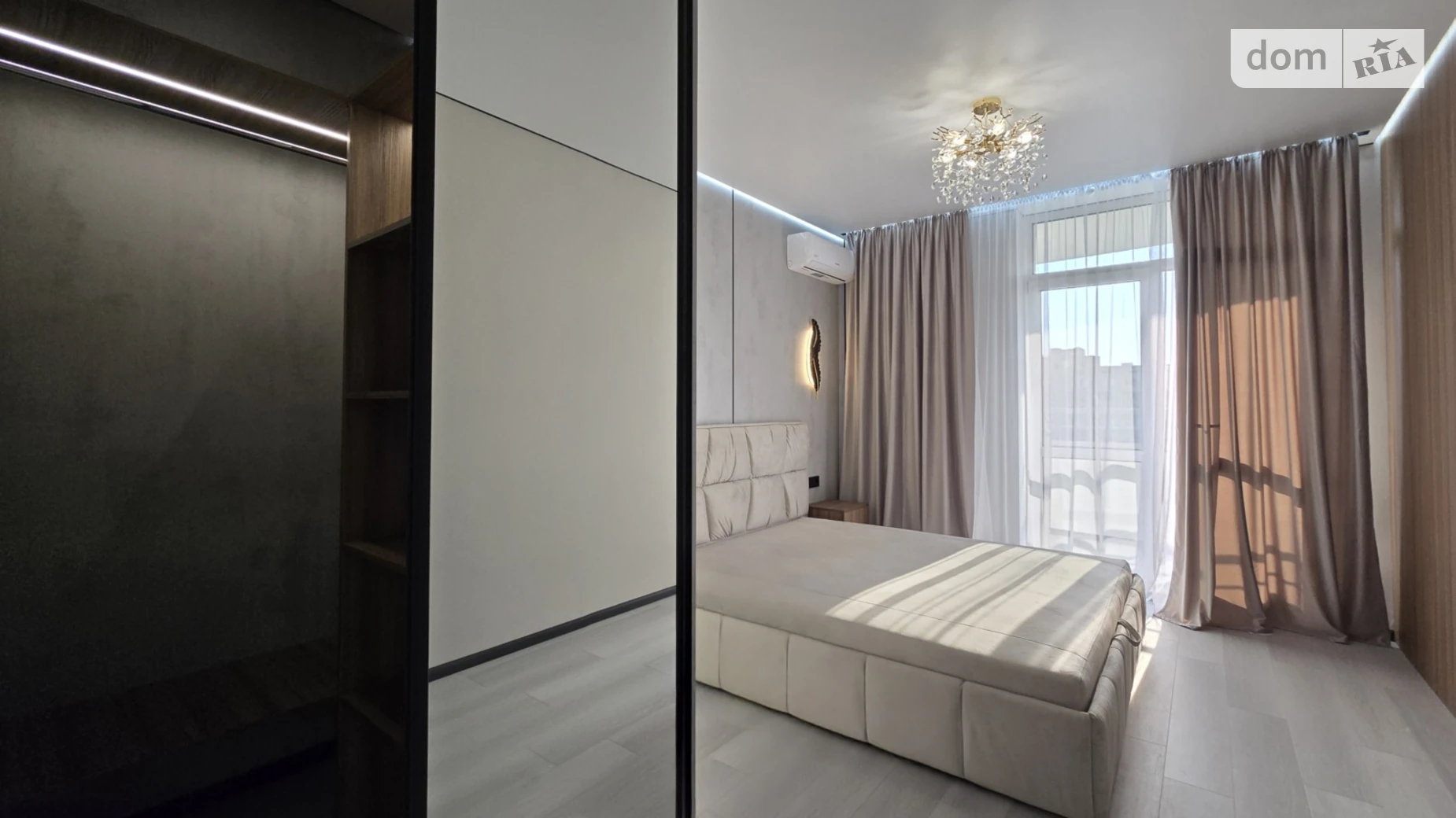 Продается 2-комнатная квартира 60 кв. м в Киеве, ул. Вышгородская, 45/13 - фото 4