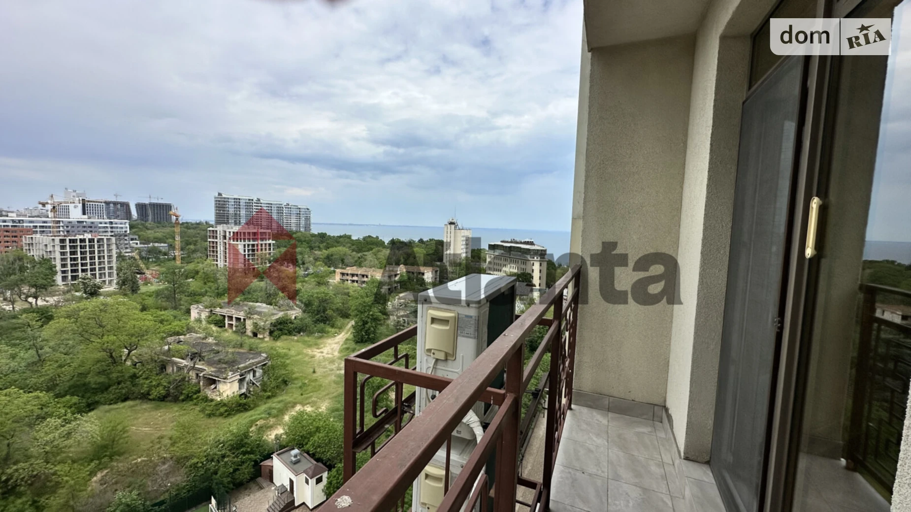 Продається 1-кімнатна квартира 53.6 кв. м у Одесі, бул. Французький, 60В - фото 3