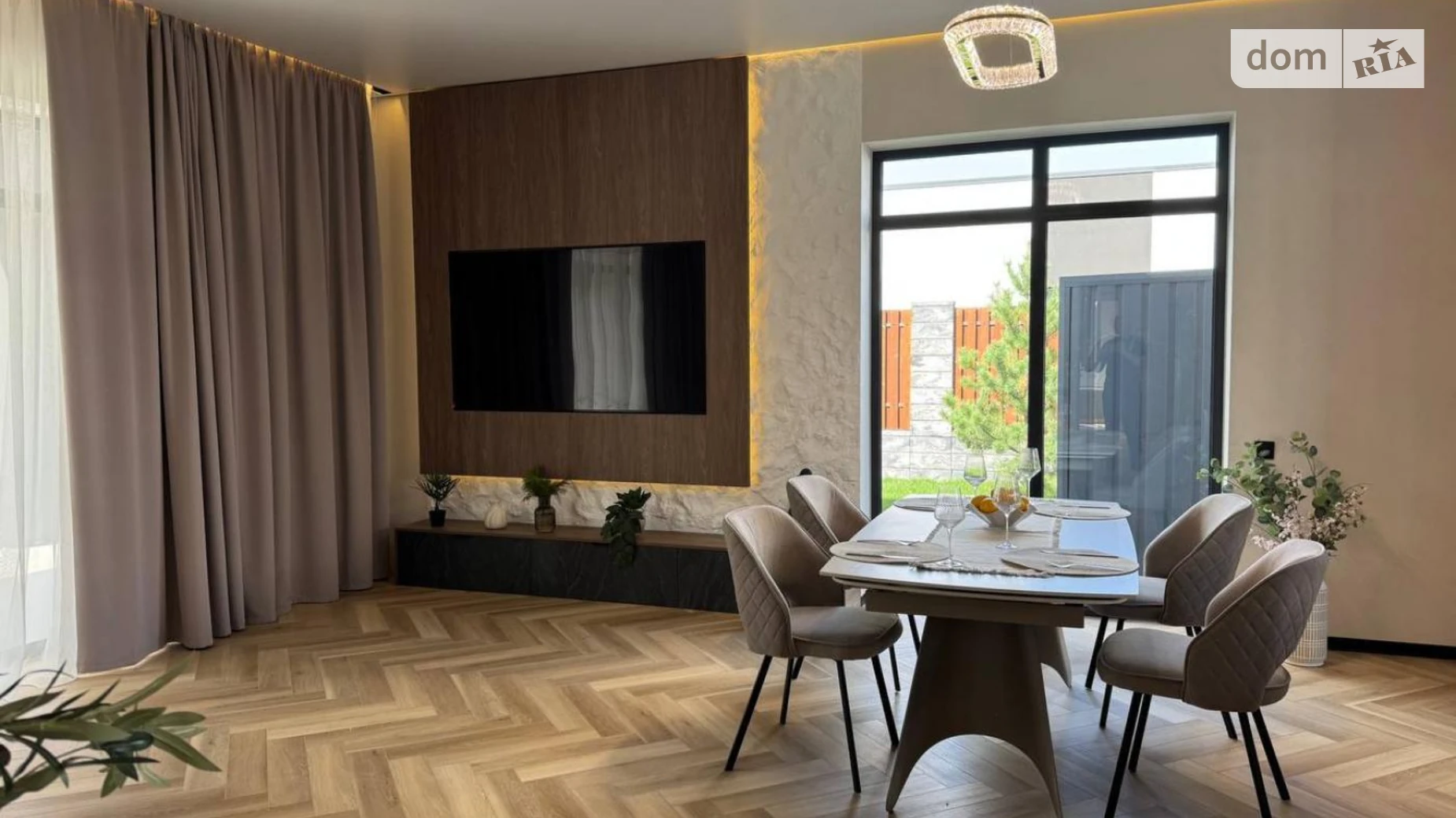 Продается одноэтажный дом 140 кв. м с балконом, цена: 260000 $ - фото 2