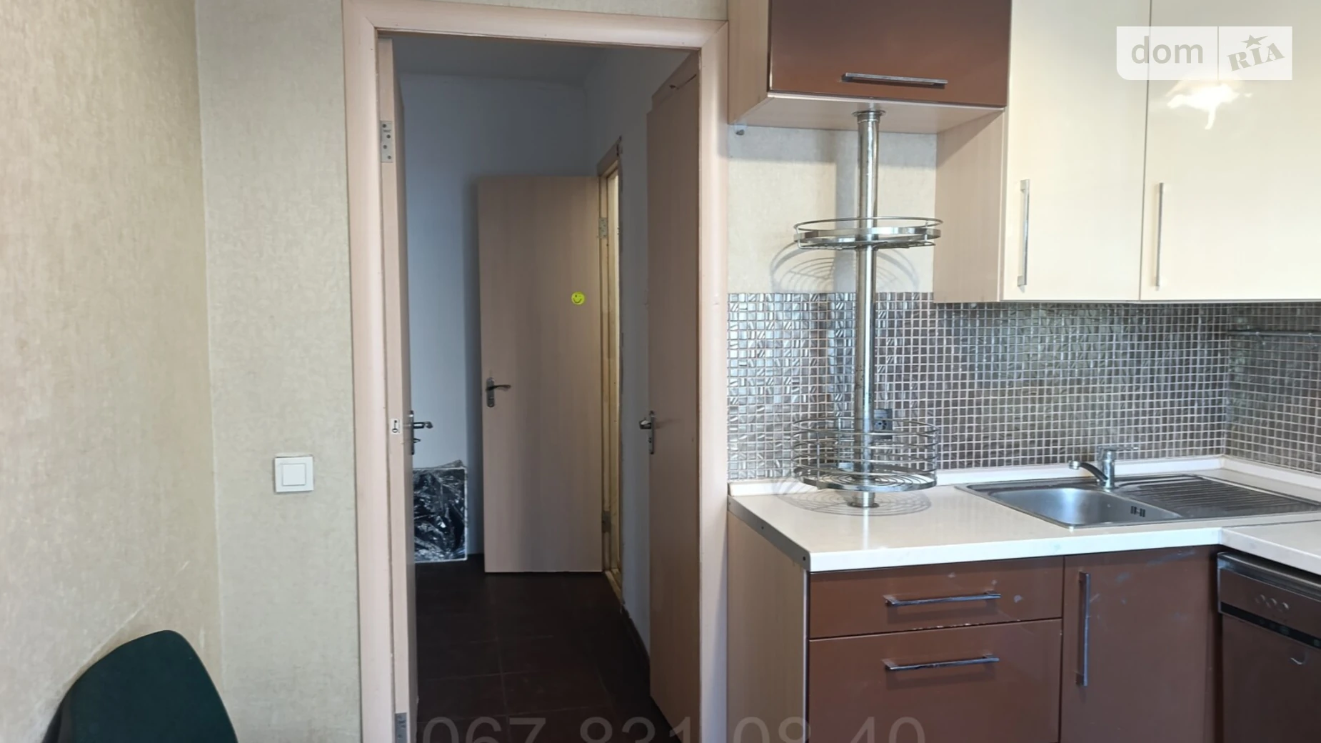 Продается 3-комнатная квартира 66.9 кв. м в Днепре, мас. Красный Камень, 18А - фото 4