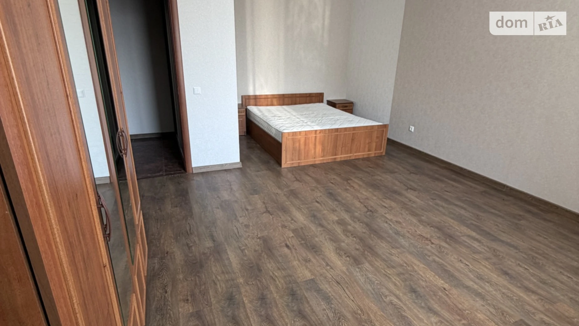 Продается 1-комнатная квартира 52 кв. м в Виннице, ул. Киевская, 29 корпус 6 - фото 3