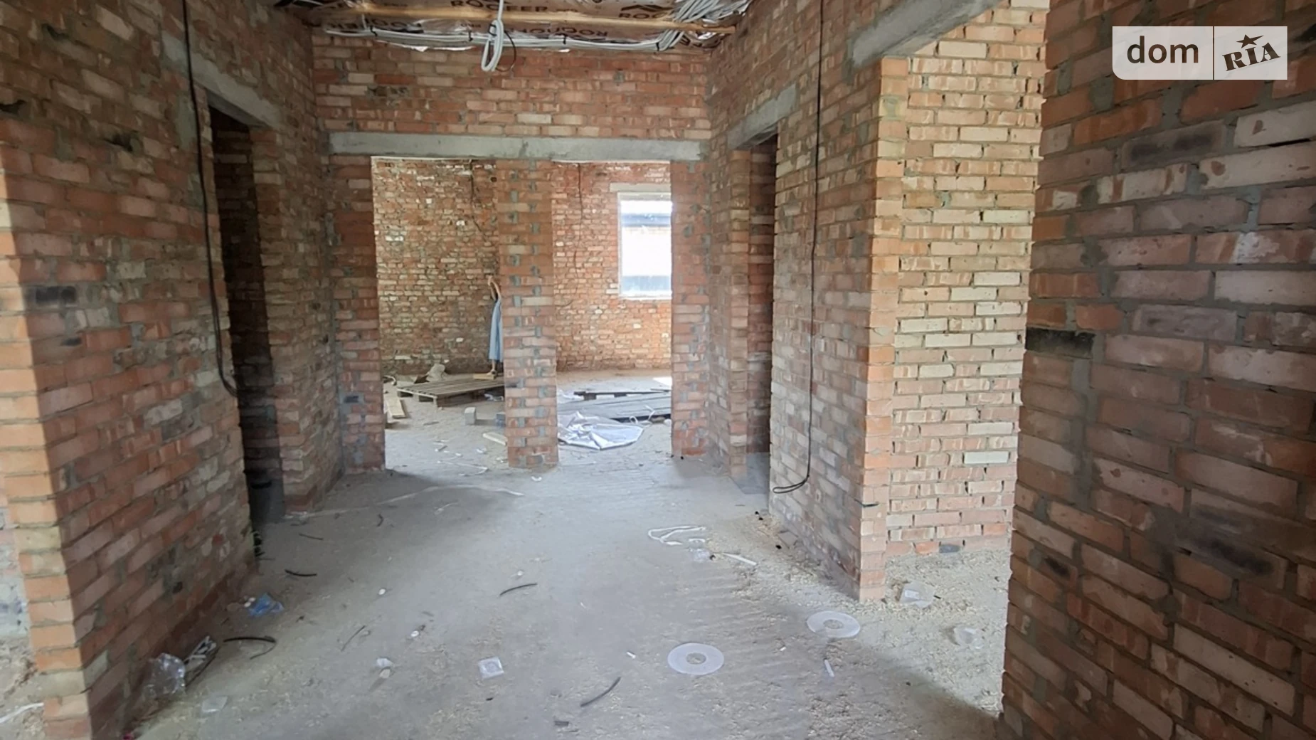 Продается одноэтажный дом 100 кв. м с гаражом, цена: 92000 $ - фото 3