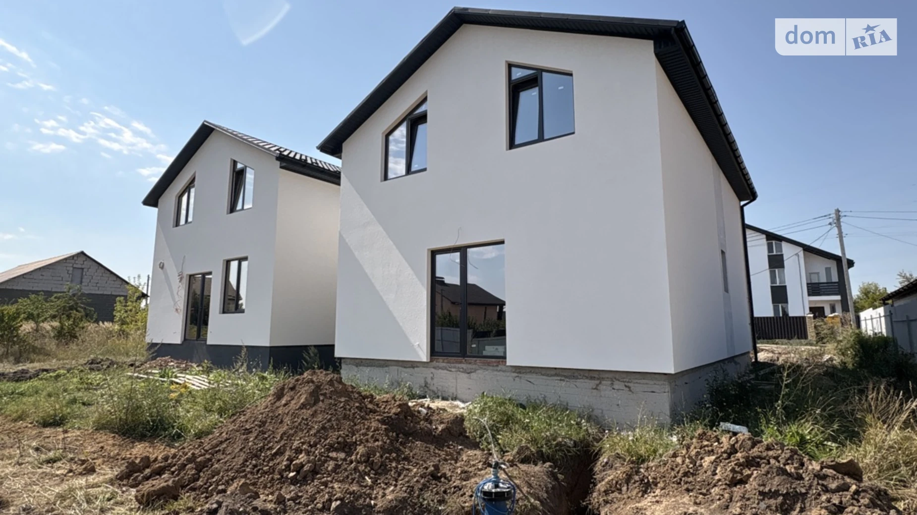 Продается дом на 2 этажа 125 кв. м с участком, цена: 140000 $ - фото 4