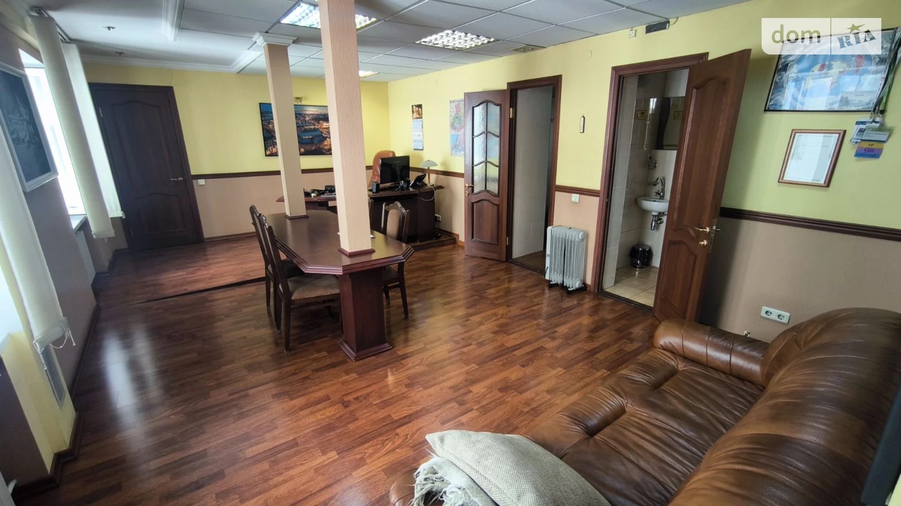 Сдается в аренду офис 161 кв. м в бизнес-центре, цена: 50000 грн - фото 2