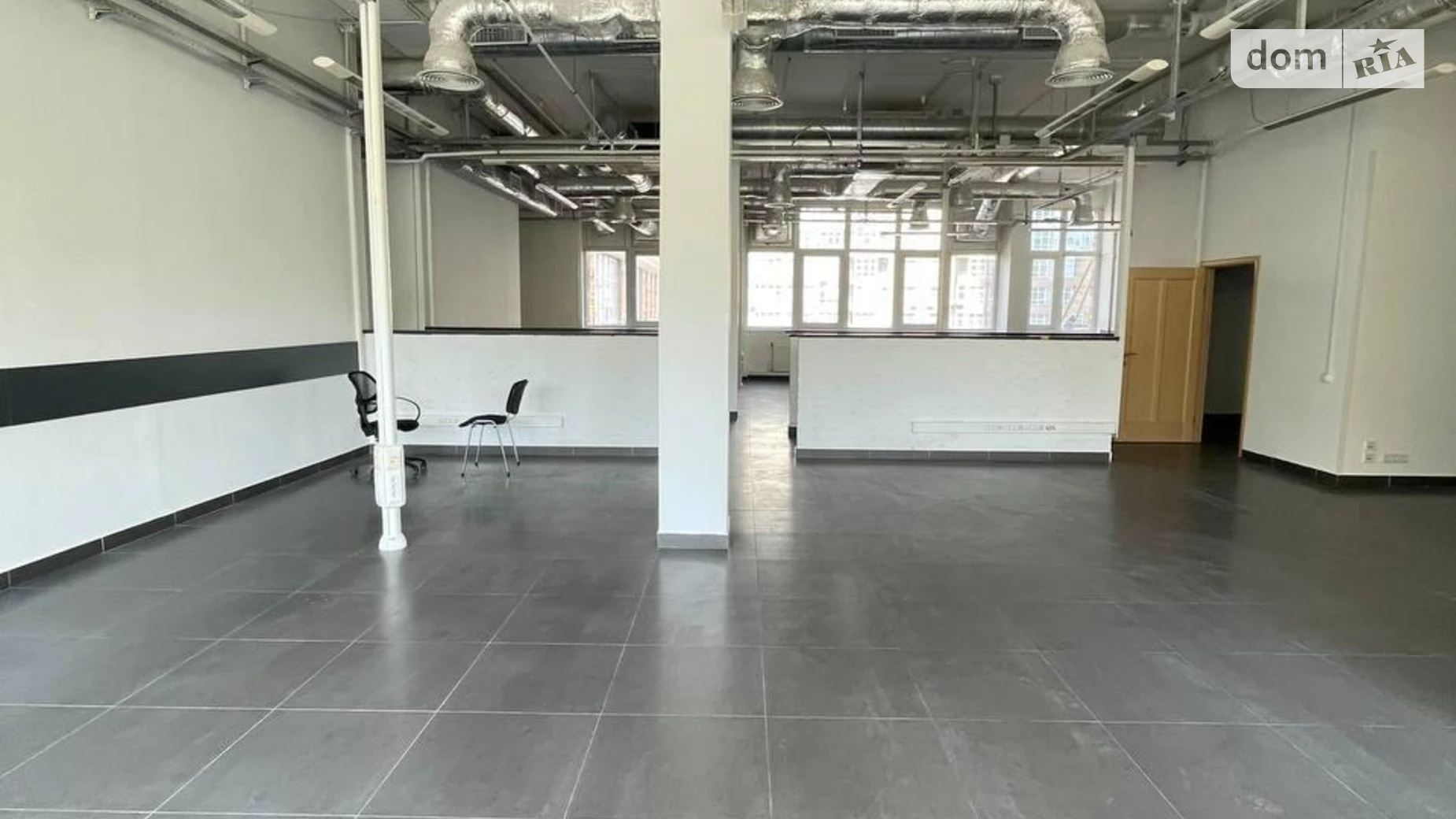 Сдается в аренду офис 512 кв. м в бизнес-центре, цена: 5120 $ - фото 3