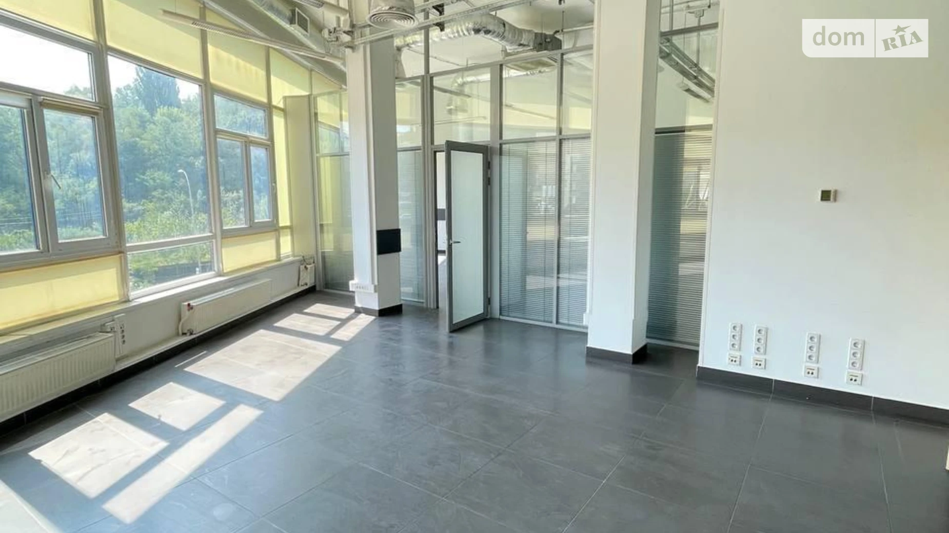 Сдается в аренду офис 512 кв. м в бизнес-центре, цена: 5120 $ - фото 4