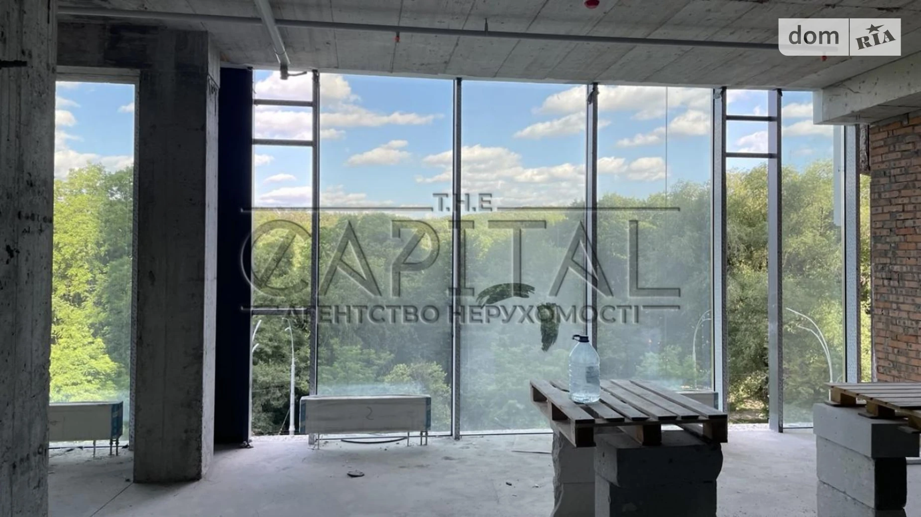 Сдается в аренду офис 194 кв. м в бизнес-центре, цена: 3492 $ - фото 2