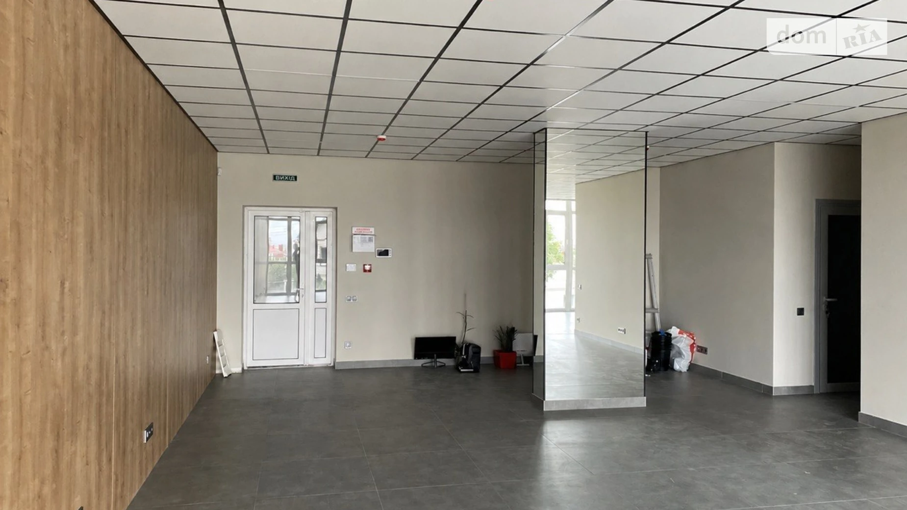 Продается помещения свободного назначения 118.6 кв. м в 10-этажном здании, цена: 268000 $ - фото 3