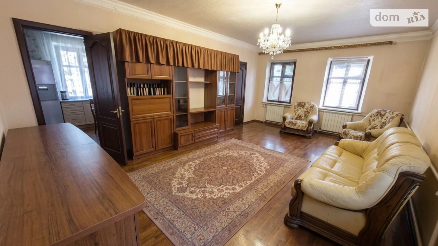 Продается дом на 2 этажа 176.9 кв. м с камином, цена: 130000 $ - фото 3