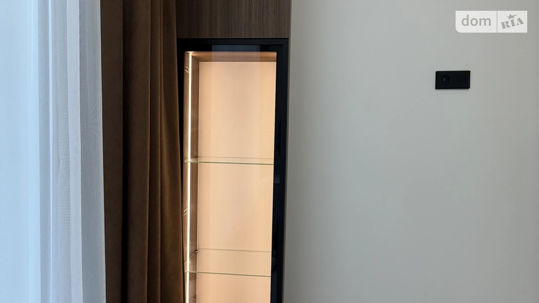 Продается 1-комнатная квартира 41 кв. м в Ровно, ул. Фабричная, 2 - фото 4