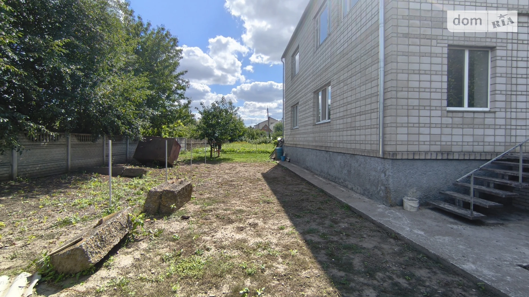Продается дом на 2 этажа 210 кв. м с баней/сауной, цена: 125000 $ - фото 3