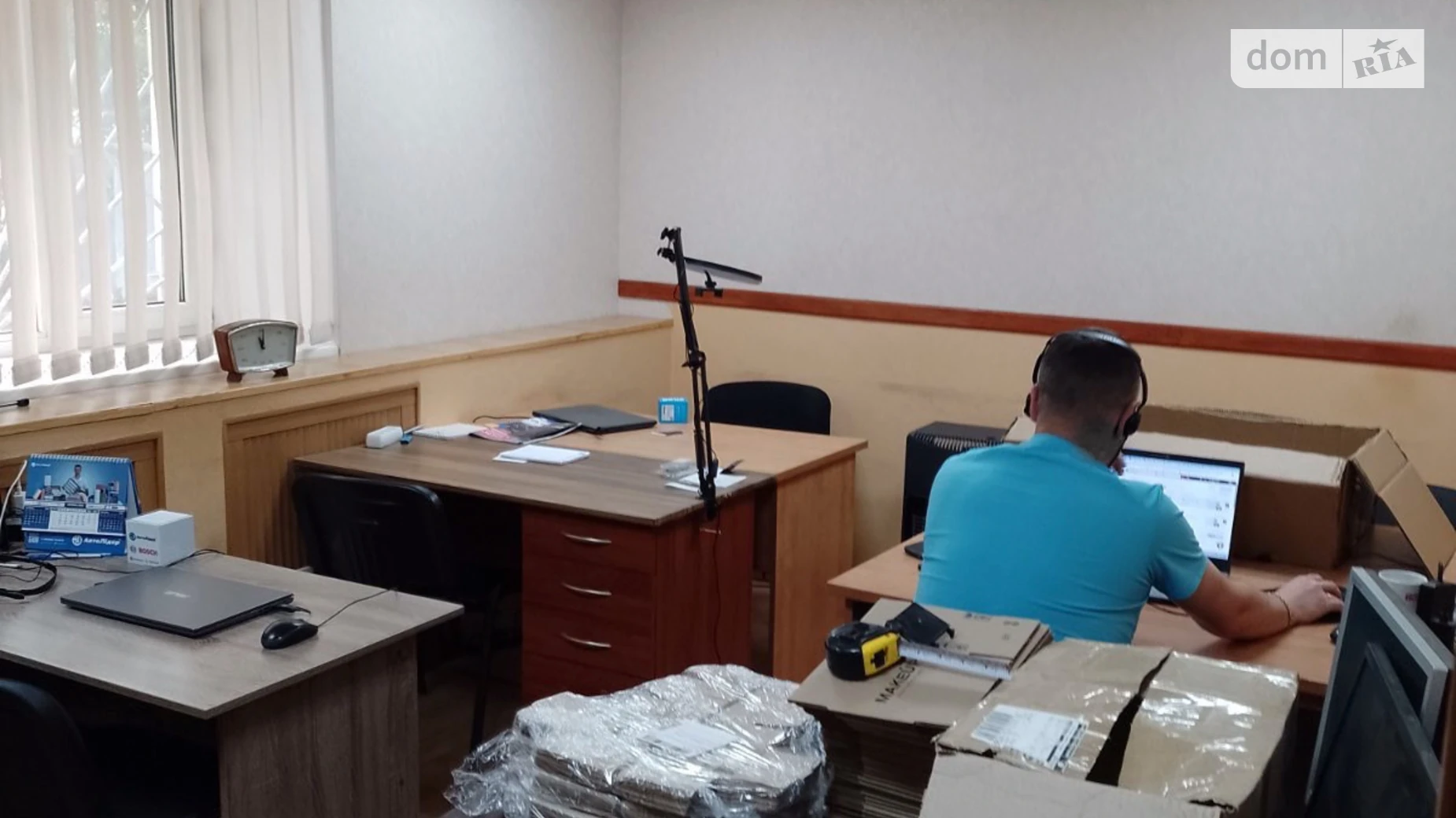 Продается офис 34 кв. м в бизнес-центре, цена: 44000 $ - фото 2