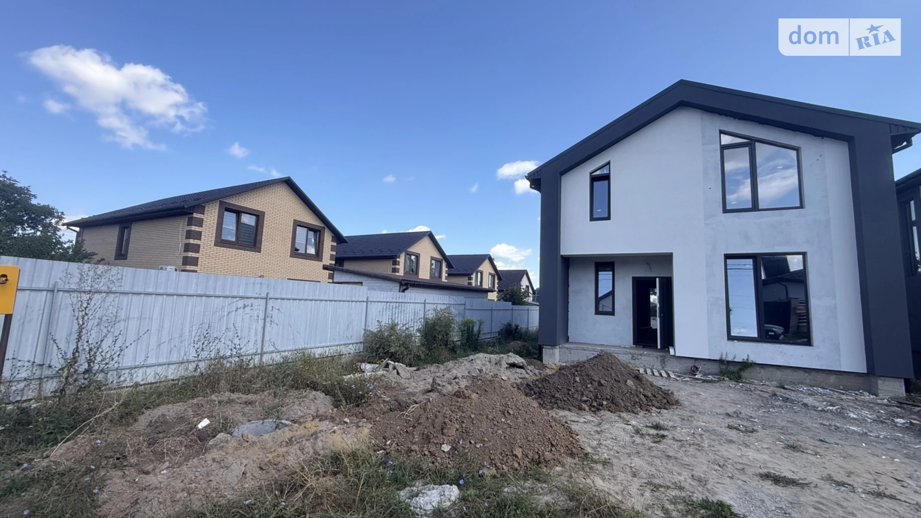 Продается дом на 2 этажа 120 кв. м с террасой, цена: 140000 $ - фото 2