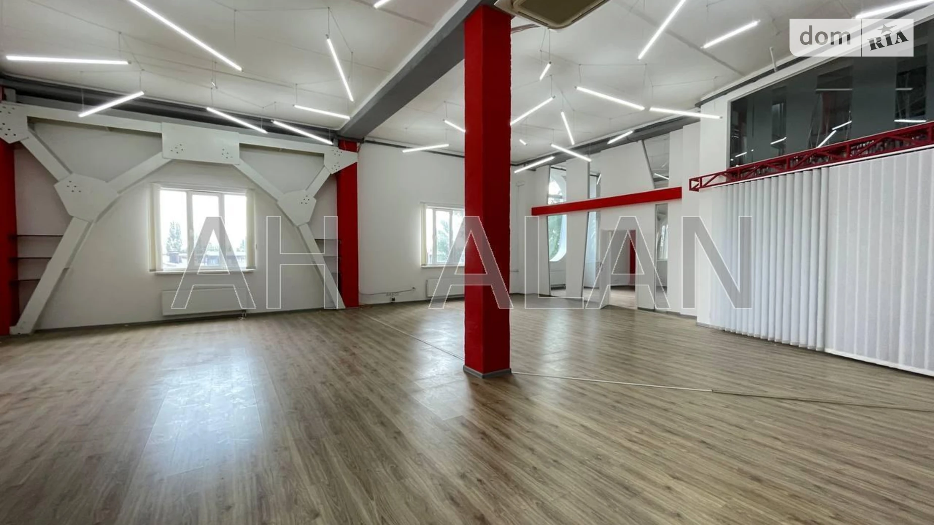 Сдается в аренду офис 208 кв. м в бизнес-центре, цена: 89500 грн - фото 2