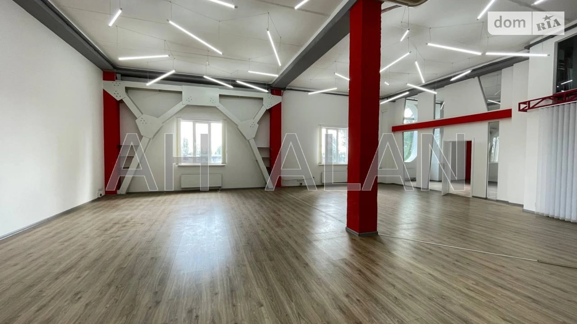 Сдается в аренду офис 208 кв. м в бизнес-центре, цена: 89500 грн - фото 3