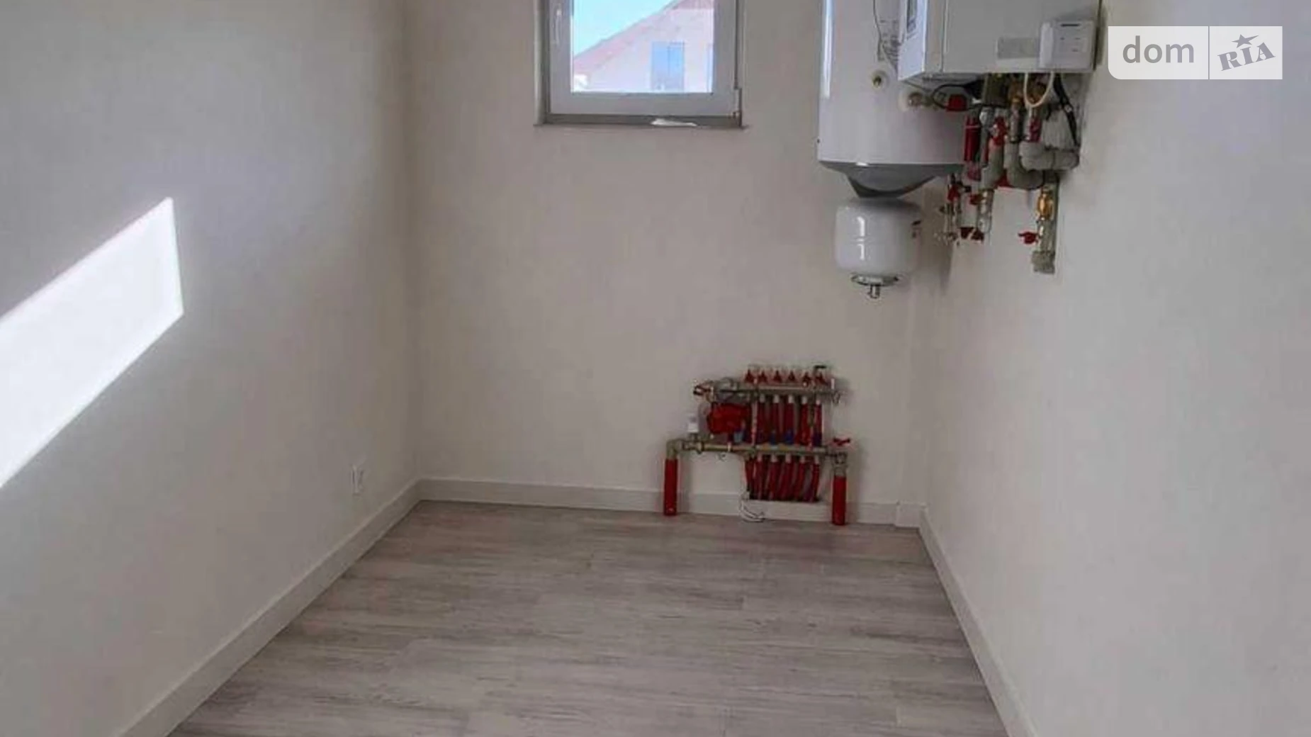 Продается одноэтажный дом 145 кв. м с подвалом, цена: 188000 $ - фото 5