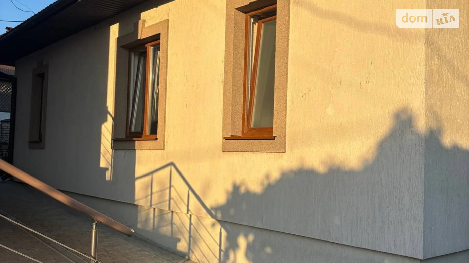 Продається одноповерховий будинок 100 кв. м з бесідкою, цена: 100000 € - фото 2