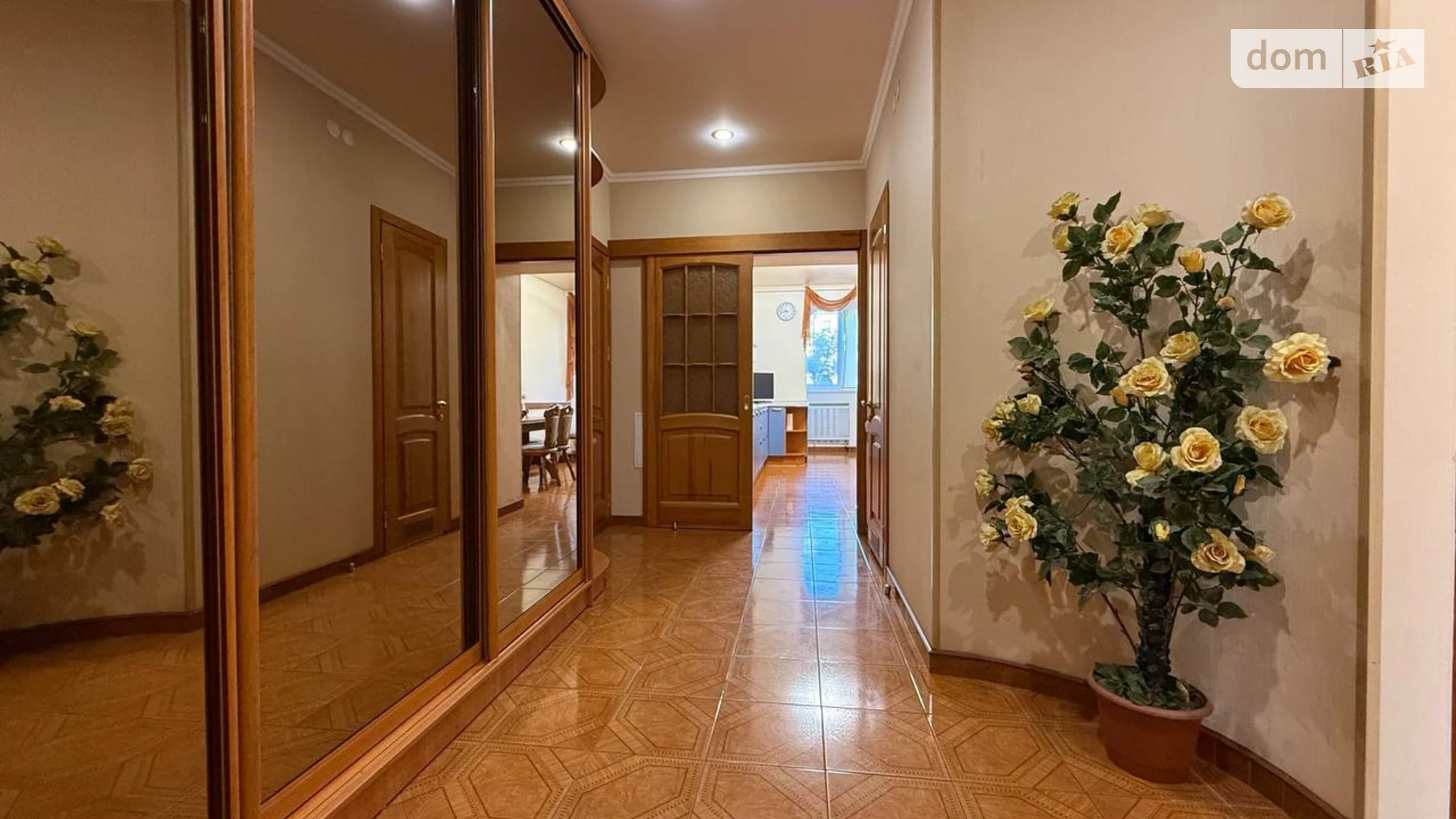 Продается 3-комнатная квартира 93.6 кв. м в Днепре, ул. Рабочая, 146 - фото 2
