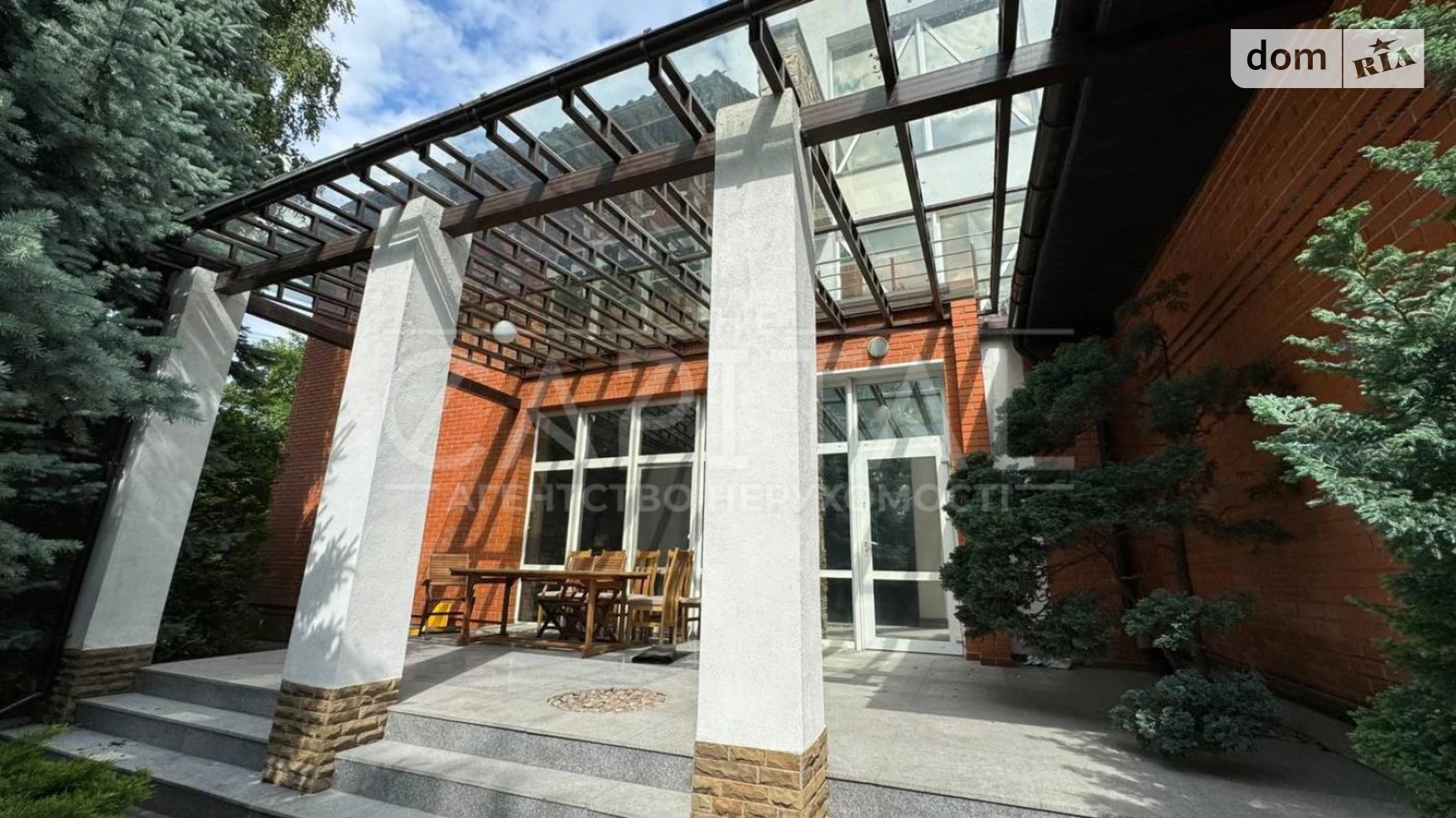 Сдается в аренду дом на 4 этажа 480 кв. м с гаражом, цена: 8500 $ - фото 4